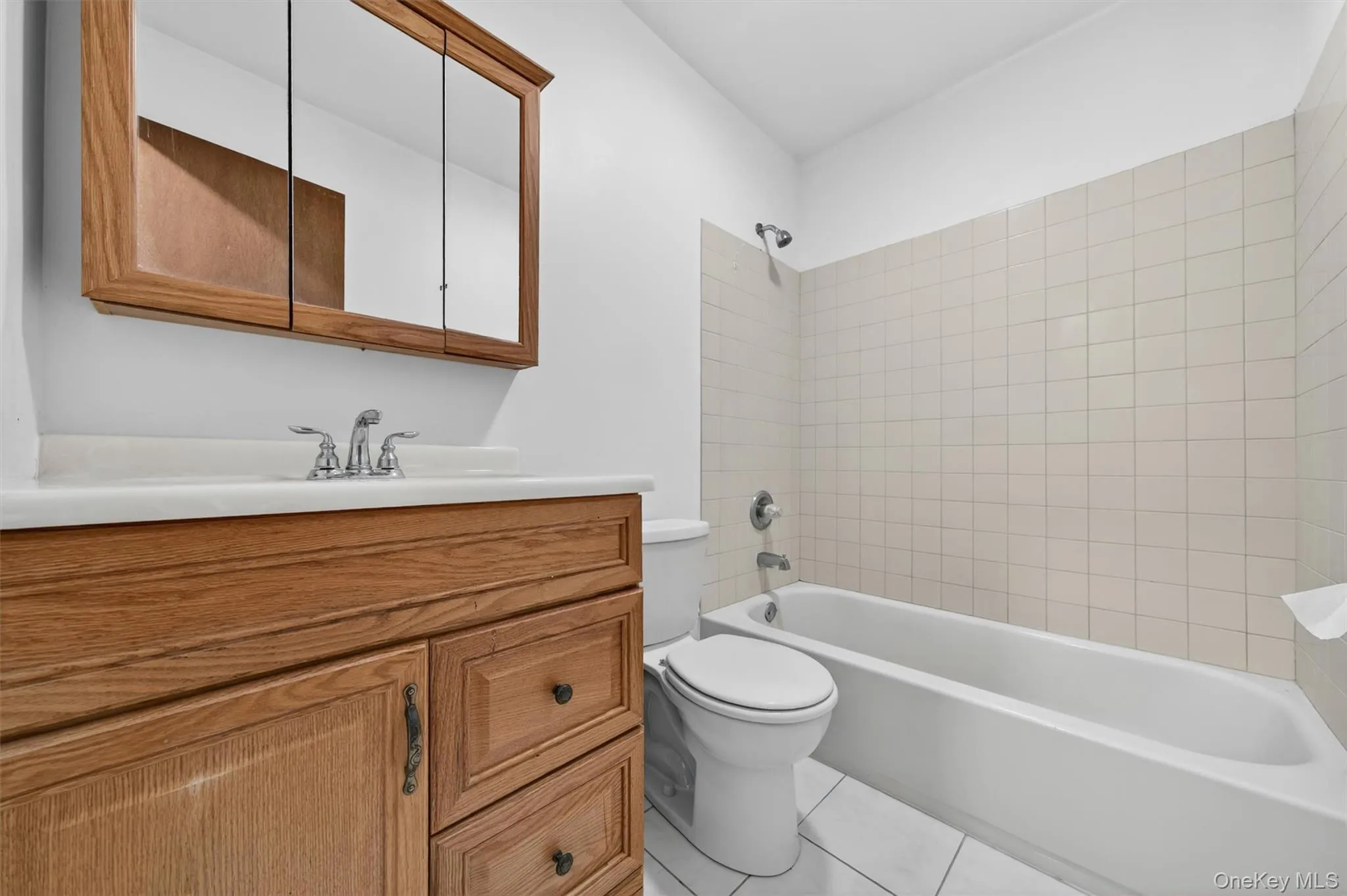 126 Rolling Meadows Road, Middletown, NY, 4 Bedrooms Bedrooms, 9 Rooms Rooms,2 BathroomsBathrooms,Residential Sale,For Rent,Rolling Meadows,0,998294 126 Rolling Meadows Road, Middletown, NY, 4 Bedrooms Bedrooms, 9 Rooms Rooms,2 BathroomsBathrooms,Residential Sale,For Rent,Rolling Meadows,0,998294