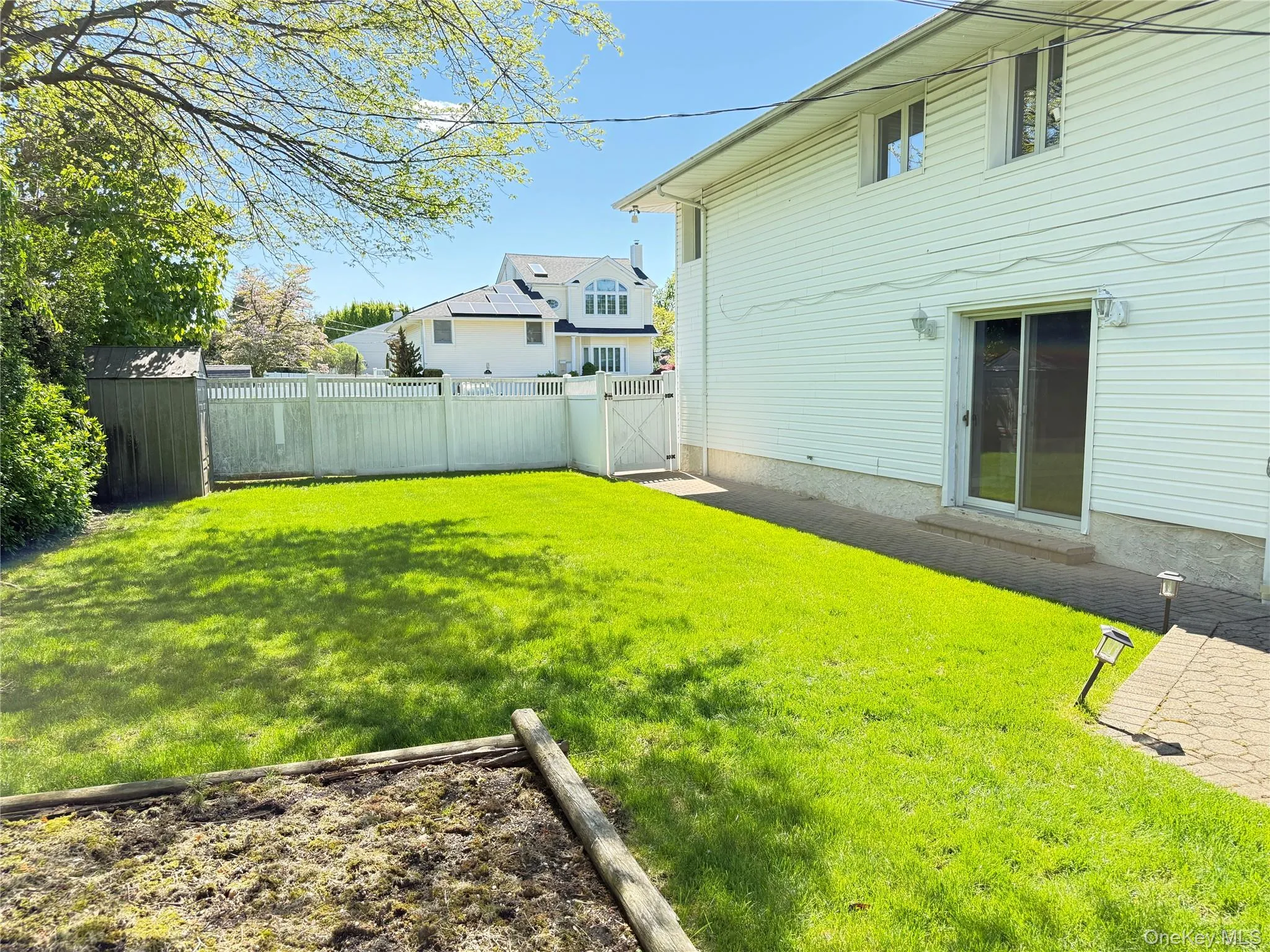 14 Millpond, Oyster Bay, NY, 3 Bedrooms Bedrooms, 7 Rooms Rooms,2 BathroomsBathrooms,Residential Lease,For Rent,Millpond,0,998295 14 Millpond, Oyster Bay, NY, 3 Bedrooms Bedrooms, 7 Rooms Rooms,2 BathroomsBathrooms,Residential Lease,For Rent,Millpond,0,998295