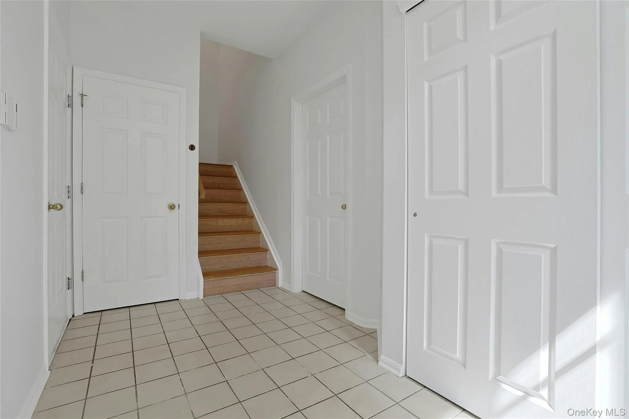 91 Meadow Lane, Clarkstown, NY, 2 Bedrooms Bedrooms, 7 Rooms Rooms,3 BathroomsBathrooms,Residential,For Rent,Meadow,0,998296 91 Meadow Lane, Clarkstown, NY, 2 Bedrooms Bedrooms, 7 Rooms Rooms,3 BathroomsBathrooms,Residential,For Rent,Meadow,0,998296