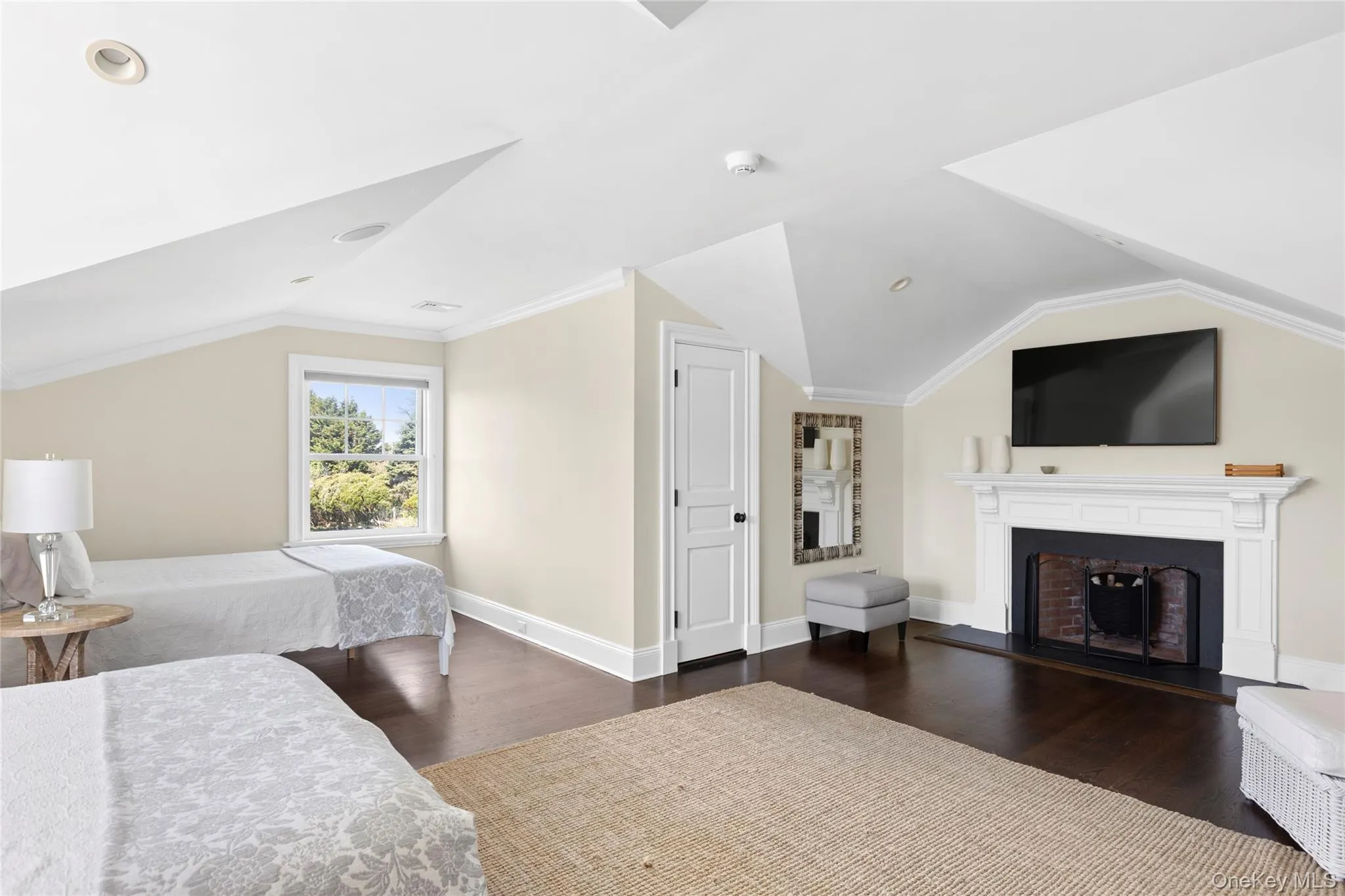 672 Halsey Lane, Southampton, NY, 9 Bedrooms Bedrooms, 32 Rooms Rooms,11 BathroomsBathrooms,Residential,For Rent,Halsey,0,998314 672 Halsey Lane, Southampton, NY, 9 Bedrooms Bedrooms, 32 Rooms Rooms,11 BathroomsBathrooms,Residential,For Rent,Halsey,0,998314