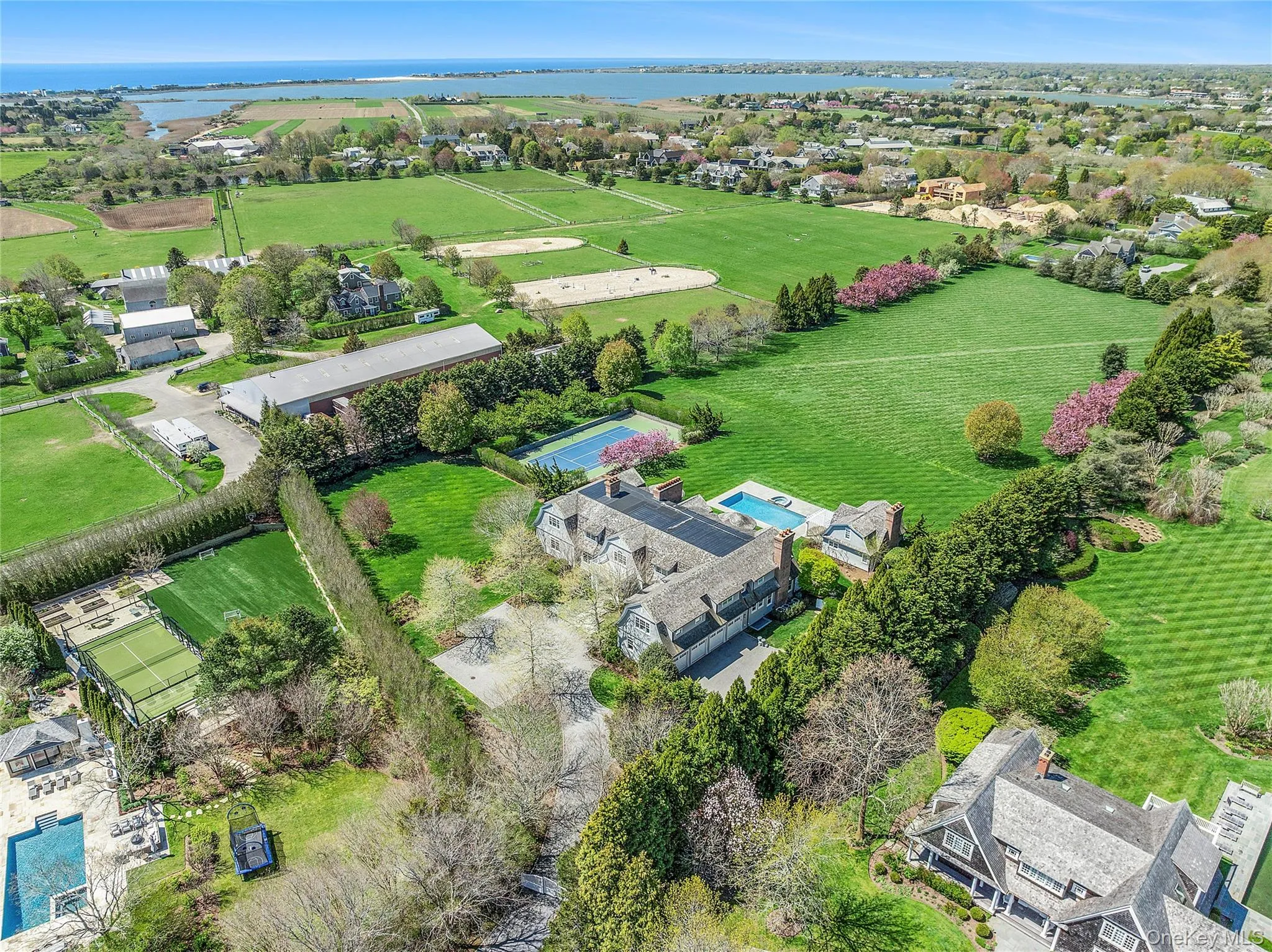 672 Halsey Lane, Southampton, NY, 9 Bedrooms Bedrooms, 32 Rooms Rooms,11 BathroomsBathrooms,Residential,For Rent,Halsey,0,998314 672 Halsey Lane, Southampton, NY, 9 Bedrooms Bedrooms, 32 Rooms Rooms,11 BathroomsBathrooms,Residential,For Rent,Halsey,0,998314