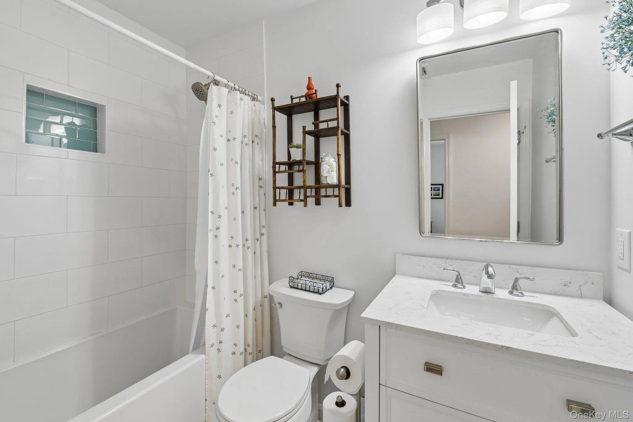 11 Centerview Trail, Brookhaven, NY, 4 Bedrooms Bedrooms, 8 Rooms Rooms,1 BathroomBathrooms,Residential,For Rent,Centerview,0,998319 11 Centerview Trail, Brookhaven, NY, 4 Bedrooms Bedrooms, 8 Rooms Rooms,1 BathroomBathrooms,Residential,For Rent,Centerview,0,998319
