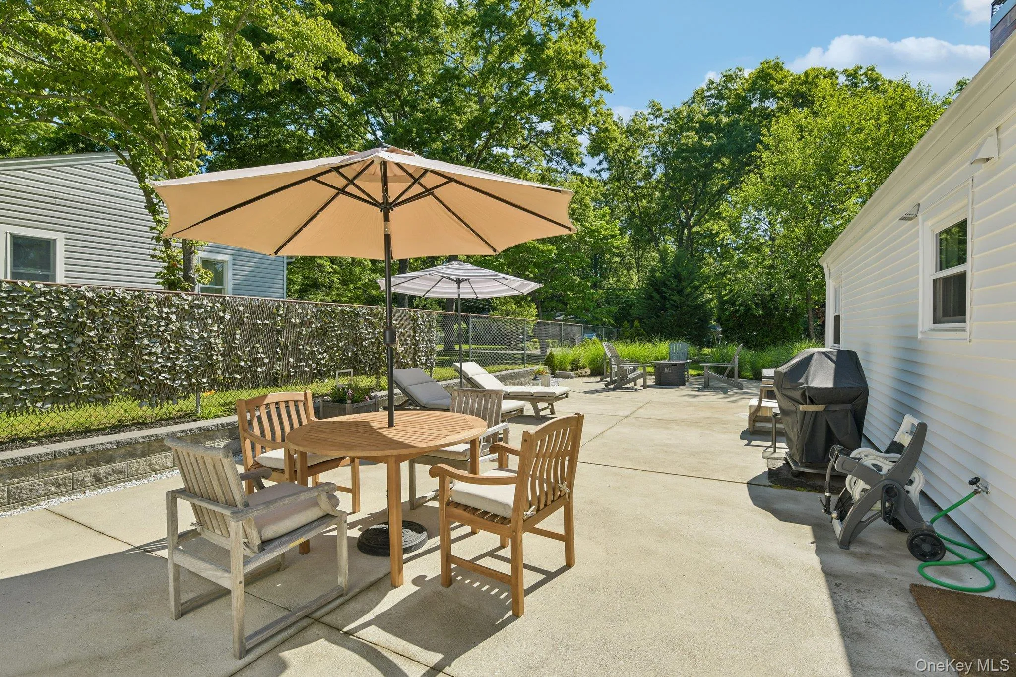 11 Centerview Trail, Brookhaven, NY, 4 Bedrooms Bedrooms, 8 Rooms Rooms,1 BathroomBathrooms,Residential,For Rent,Centerview,0,998319 11 Centerview Trail, Brookhaven, NY, 4 Bedrooms Bedrooms, 8 Rooms Rooms,1 BathroomBathrooms,Residential,For Rent,Centerview,0,998319