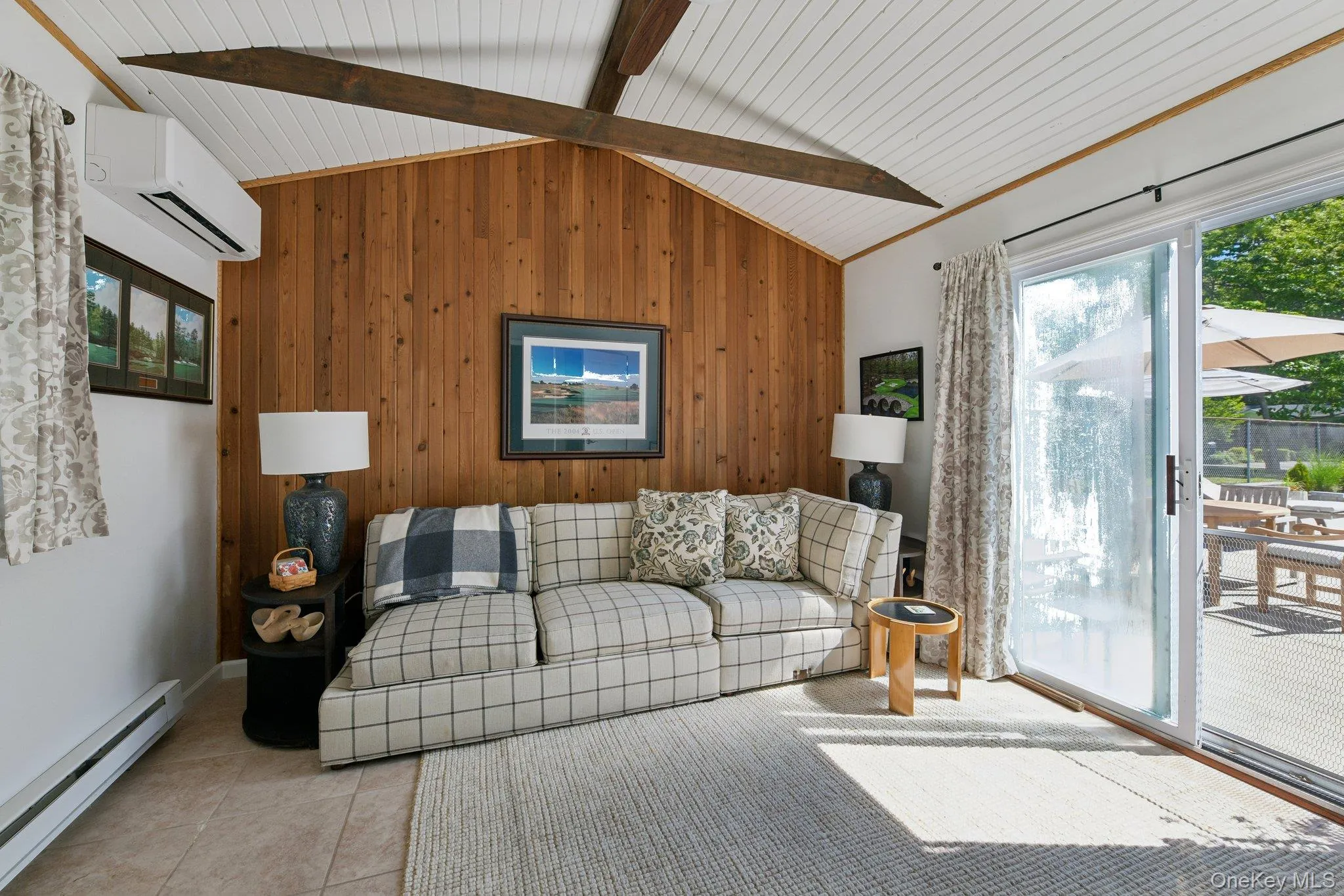 Den or 4th Bedroom Den or 4th Bedroom