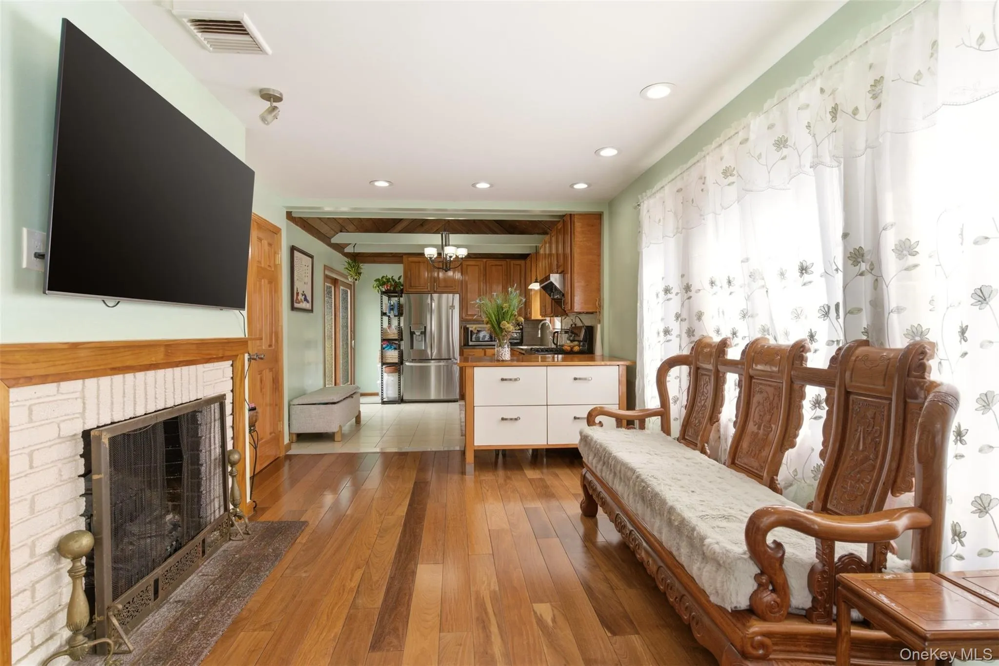 319 38th Road, New York, NY, 4 Bedrooms Bedrooms, 11 Rooms Rooms,4 BathroomsBathrooms,Residential Sale,For Rent,38th,0,998320 319 38th Road, New York, NY, 4 Bedrooms Bedrooms, 11 Rooms Rooms,4 BathroomsBathrooms,Residential Sale,For Rent,38th,0,998320