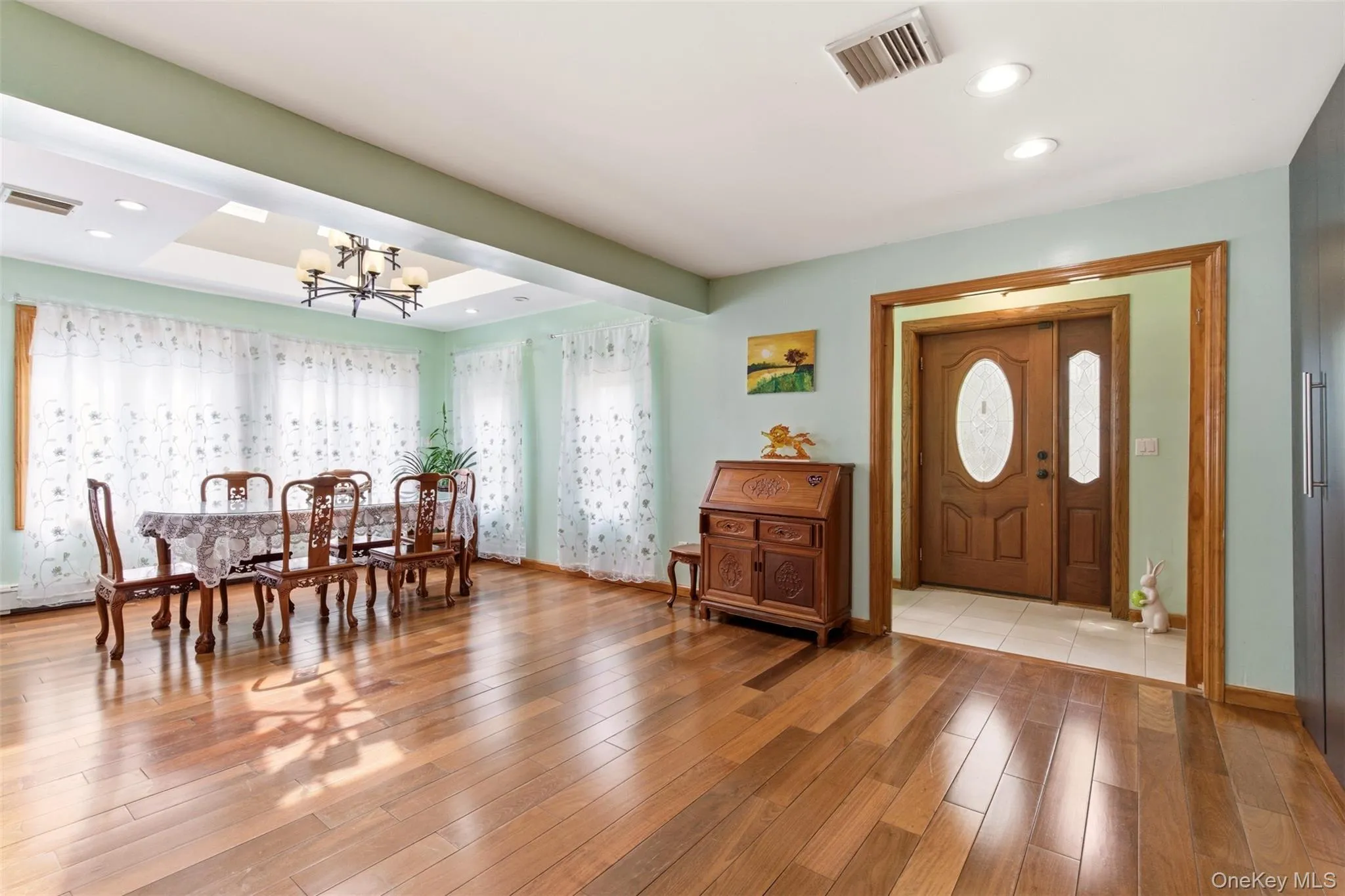 319 38th Road, New York, NY, 4 Bedrooms Bedrooms, 11 Rooms Rooms,4 BathroomsBathrooms,Residential Sale,For Rent,38th,0,998320 319 38th Road, New York, NY, 4 Bedrooms Bedrooms, 11 Rooms Rooms,4 BathroomsBathrooms,Residential Sale,For Rent,38th,0,998320