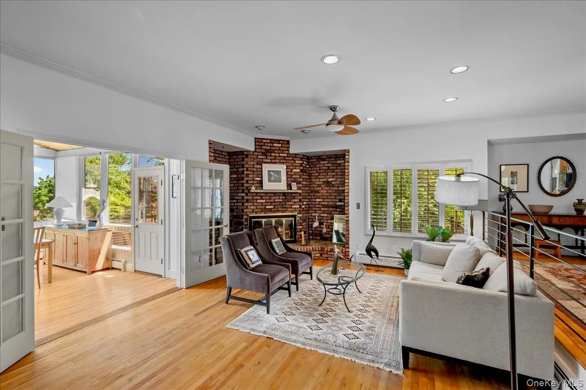 9 Salisbury Place, Orangetown, NY, 3 Bedrooms Bedrooms, 7 Rooms Rooms,2 BathroomsBathrooms,Residential Sale,For Rent,Salisbury,0,998327 9 Salisbury Place, Orangetown, NY, 3 Bedrooms Bedrooms, 7 Rooms Rooms,2 BathroomsBathrooms,Residential Sale,For Rent,Salisbury,0,998327