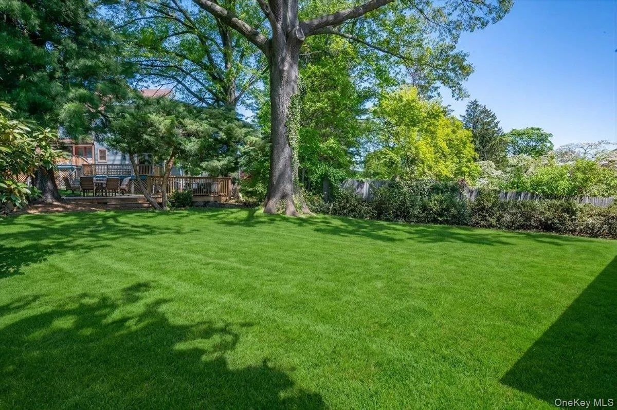 9 Salisbury Place, Orangetown, NY, 3 Bedrooms Bedrooms, 7 Rooms Rooms,2 BathroomsBathrooms,Residential Sale,For Rent,Salisbury,0,998327 9 Salisbury Place, Orangetown, NY, 3 Bedrooms Bedrooms, 7 Rooms Rooms,2 BathroomsBathrooms,Residential Sale,For Rent,Salisbury,0,998327