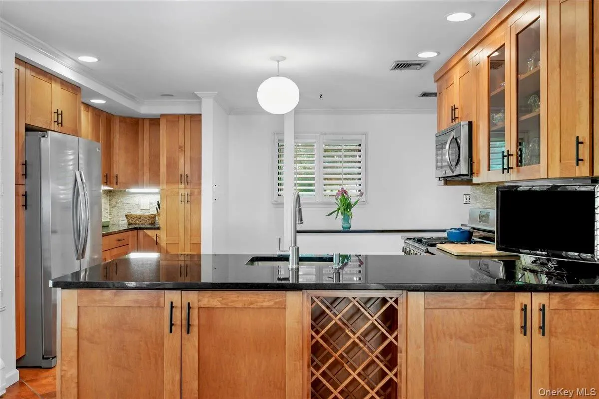 9 Salisbury Place, Orangetown, NY, 3 Bedrooms Bedrooms, 7 Rooms Rooms,2 BathroomsBathrooms,Residential Sale,For Rent,Salisbury,0,998327 9 Salisbury Place, Orangetown, NY, 3 Bedrooms Bedrooms, 7 Rooms Rooms,2 BathroomsBathrooms,Residential Sale,For Rent,Salisbury,0,998327