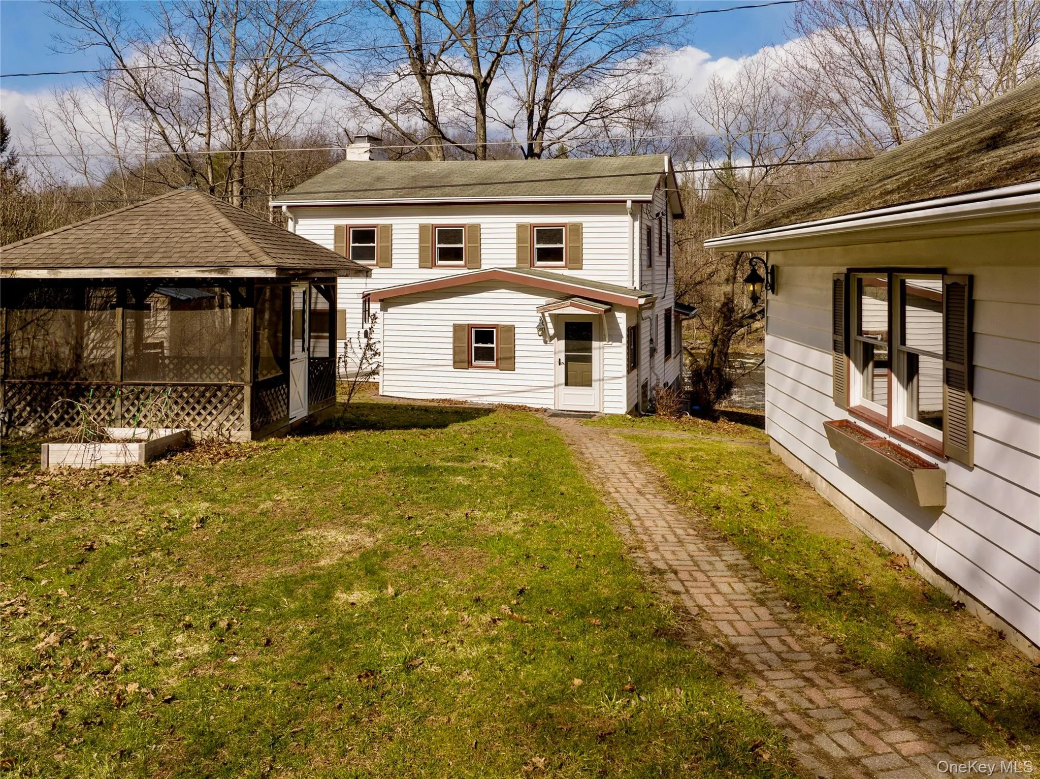 1232 Old Ford Circle, Gardiner, NY, 3 Bedrooms Bedrooms, 10 Rooms Rooms,2 BathroomsBathrooms,Residential,For Rent,Old Ford,0,998328 1232 Old Ford Circle, Gardiner, NY, 3 Bedrooms Bedrooms, 10 Rooms Rooms,2 BathroomsBathrooms,Residential,For Rent,Old Ford,0,998328