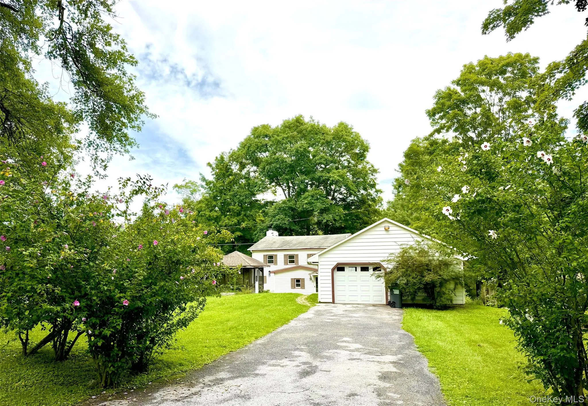 1232 Old Ford Circle, Gardiner, NY, 3 Bedrooms Bedrooms, 10 Rooms Rooms,2 BathroomsBathrooms,Residential,For Rent,Old Ford,0,998328 1232 Old Ford Circle, Gardiner, NY, 3 Bedrooms Bedrooms, 10 Rooms Rooms,2 BathroomsBathrooms,Residential,For Rent,Old Ford,0,998328