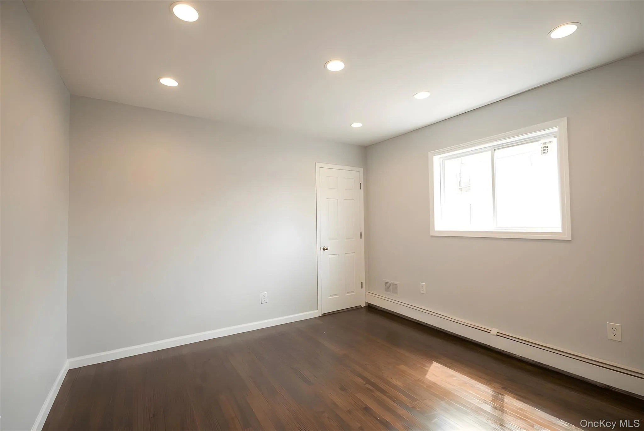 25 Whitetail Lane, Smithtown, NY, 4 Bedrooms Bedrooms, 8 Rooms Rooms,2 BathroomsBathrooms,Residential Sale,For Rent,Whitetail,0,998333 25 Whitetail Lane, Smithtown, NY, 4 Bedrooms Bedrooms, 8 Rooms Rooms,2 BathroomsBathrooms,Residential Sale,For Rent,Whitetail,0,998333