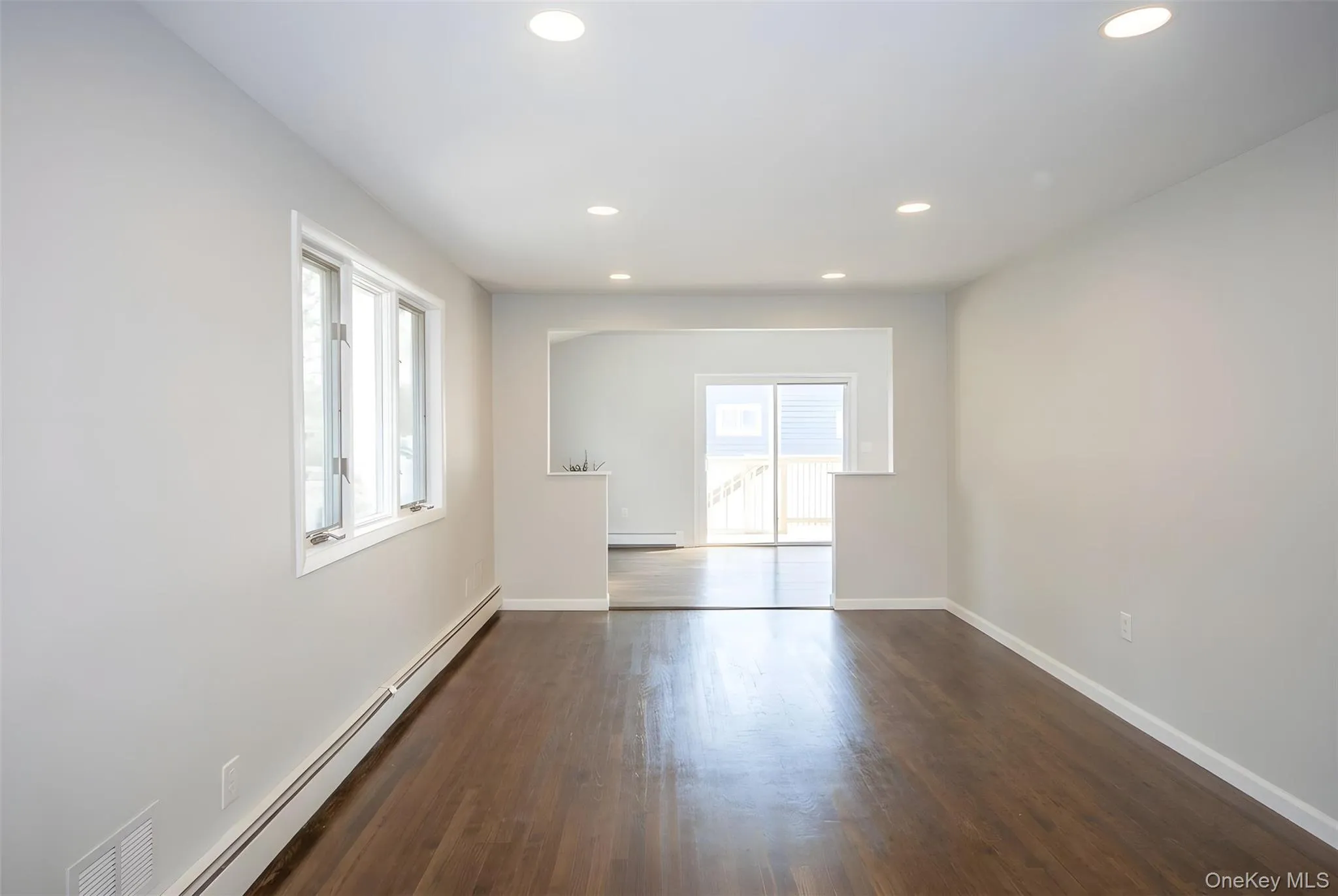 25 Whitetail Lane, Smithtown, NY, 4 Bedrooms Bedrooms, 8 Rooms Rooms,2 BathroomsBathrooms,Residential Sale,For Rent,Whitetail,0,998333 25 Whitetail Lane, Smithtown, NY, 4 Bedrooms Bedrooms, 8 Rooms Rooms,2 BathroomsBathrooms,Residential Sale,For Rent,Whitetail,0,998333