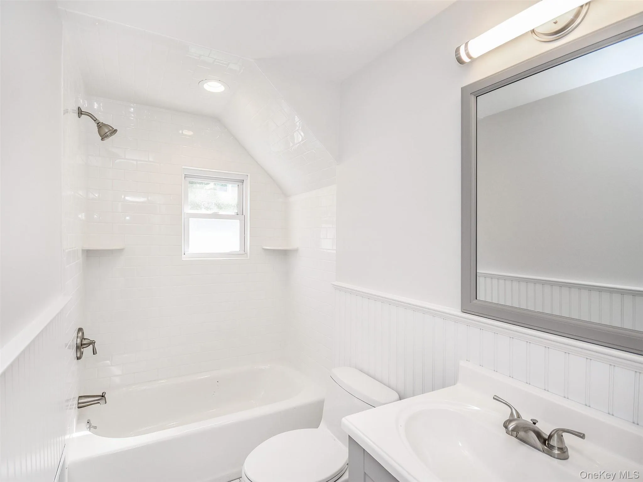 114 Sea Cliff Avenue, Oyster Bay, NY, 3 Bedrooms Bedrooms, 5 Rooms Rooms,1 BathroomBathrooms,Residential Lease,For Rent,Sea Cliff,0,998335 114 Sea Cliff Avenue, Oyster Bay, NY, 3 Bedrooms Bedrooms, 5 Rooms Rooms,1 BathroomBathrooms,Residential Lease,For Rent,Sea Cliff,0,998335