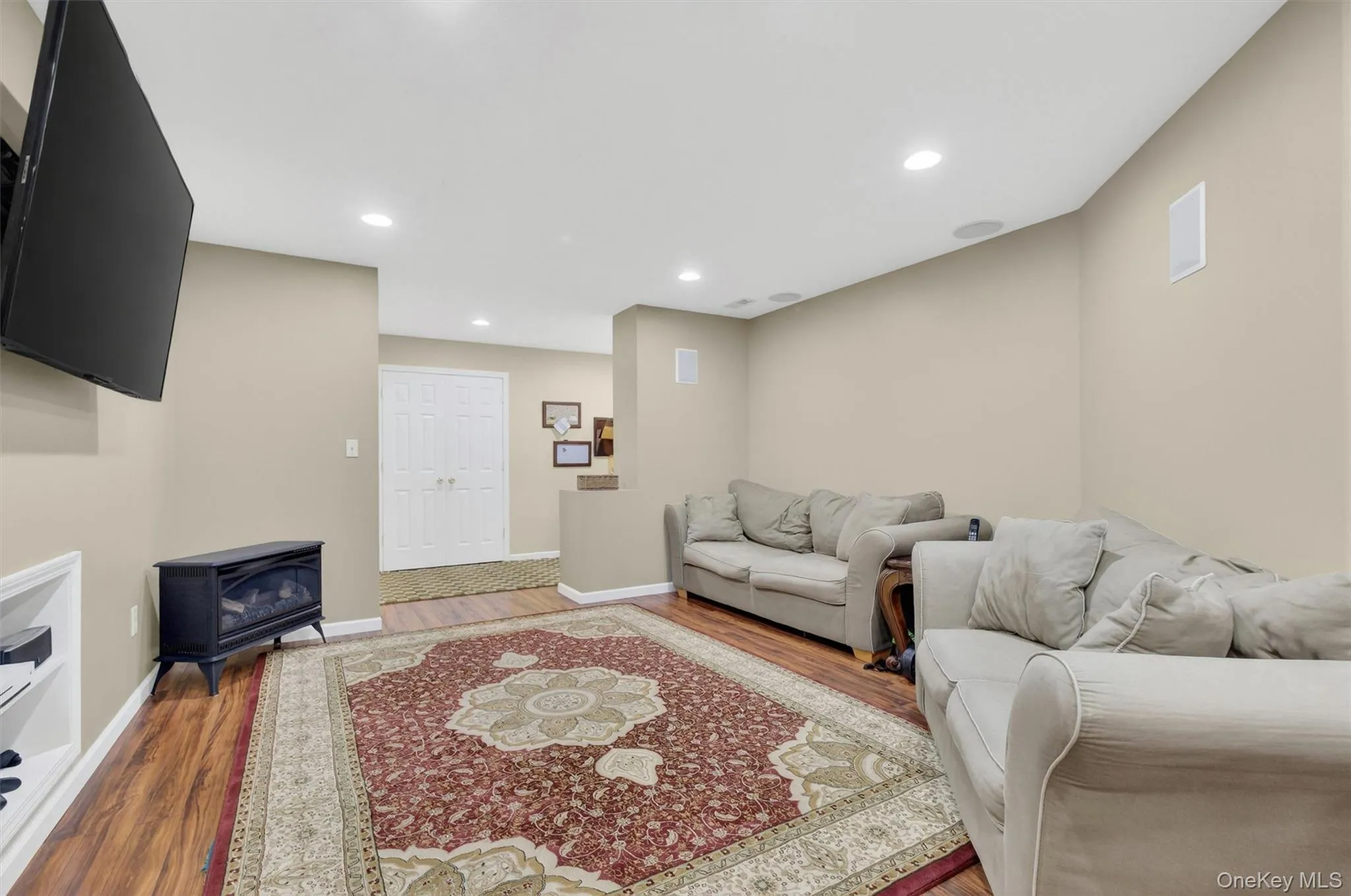 14 Galloway Lane, Montgomery, NY, 4 Bedrooms Bedrooms, 9 Rooms Rooms,3 BathroomsBathrooms,Residential,For Rent,Galloway,0,998338 14 Galloway Lane, Montgomery, NY, 4 Bedrooms Bedrooms, 9 Rooms Rooms,3 BathroomsBathrooms,Residential,For Rent,Galloway,0,998338