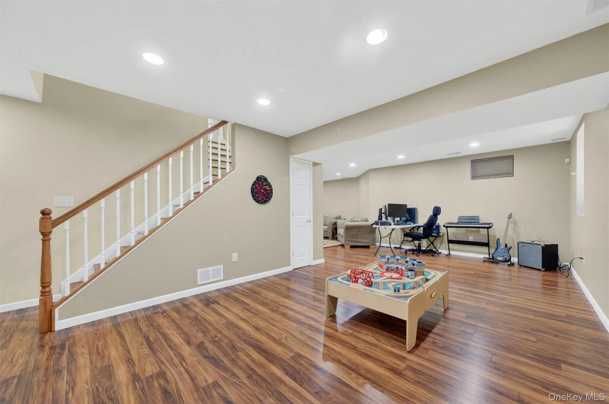 14 Galloway Lane, Montgomery, NY, 4 Bedrooms Bedrooms, 9 Rooms Rooms,3 BathroomsBathrooms,Residential,For Rent,Galloway,0,998338 14 Galloway Lane, Montgomery, NY, 4 Bedrooms Bedrooms, 9 Rooms Rooms,3 BathroomsBathrooms,Residential,For Rent,Galloway,0,998338