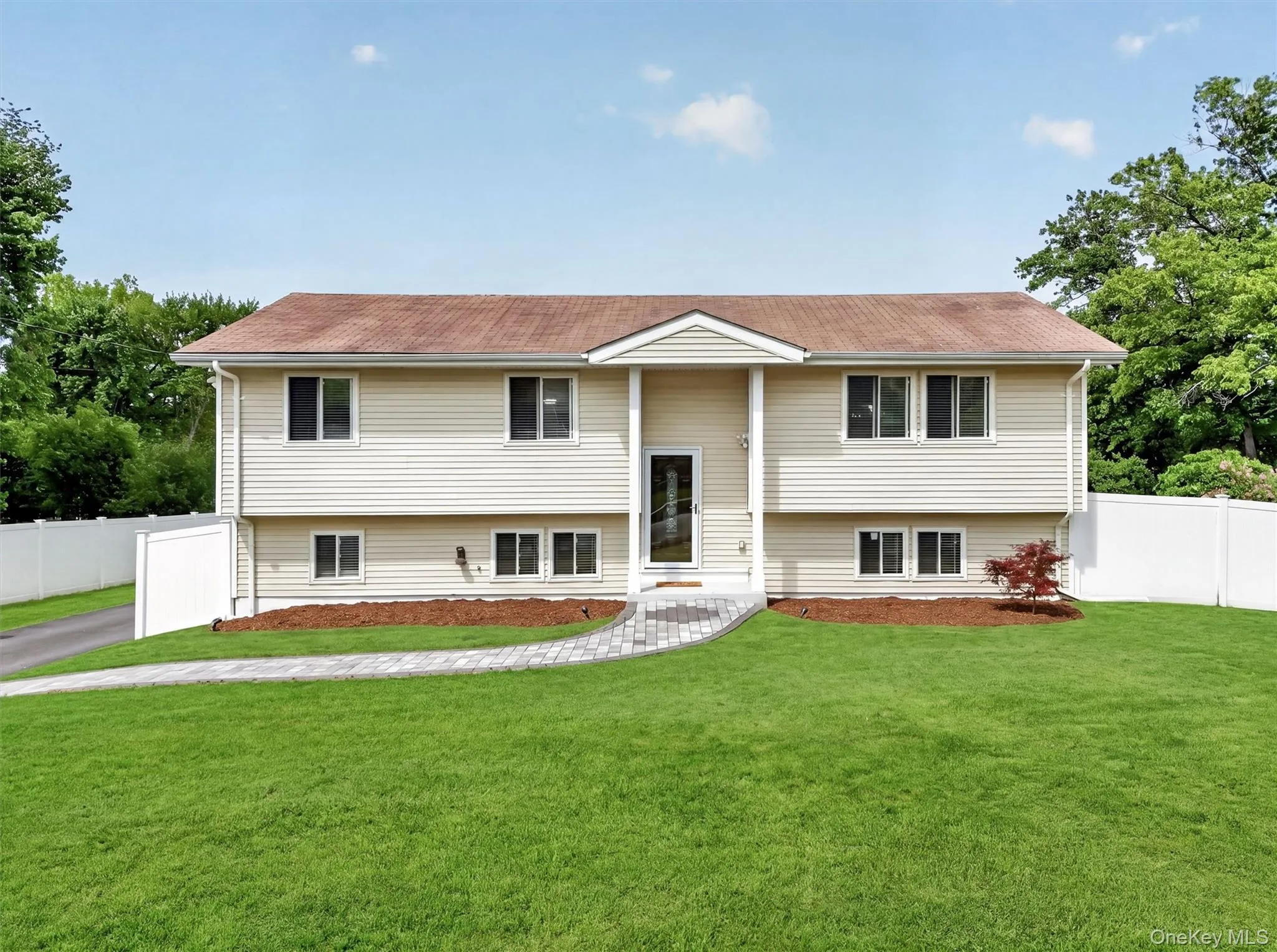 10 Tanglewood Drive, Goshen, NY, 4 Bedrooms Bedrooms, 8 Rooms Rooms,1 BathroomBathrooms,Residential,For Rent,Tanglewood,0,998342 10 Tanglewood Drive, Goshen, NY, 4 Bedrooms Bedrooms, 8 Rooms Rooms,1 BathroomBathrooms,Residential,For Rent,Tanglewood,0,998342