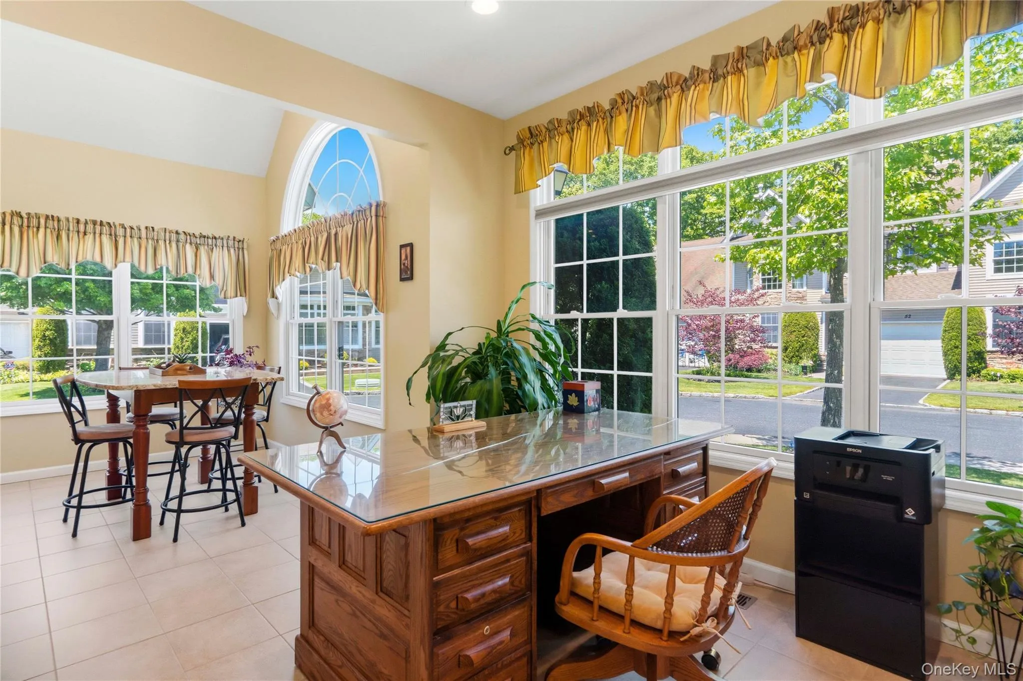 51 Eagle Circle, Islip, NY, 3 Bedrooms Bedrooms, 7 Rooms Rooms,2 BathroomsBathrooms,Residential,For Rent,Eagle,0,998345 51 Eagle Circle, Islip, NY, 3 Bedrooms Bedrooms, 7 Rooms Rooms,2 BathroomsBathrooms,Residential,For Rent,Eagle,0,998345