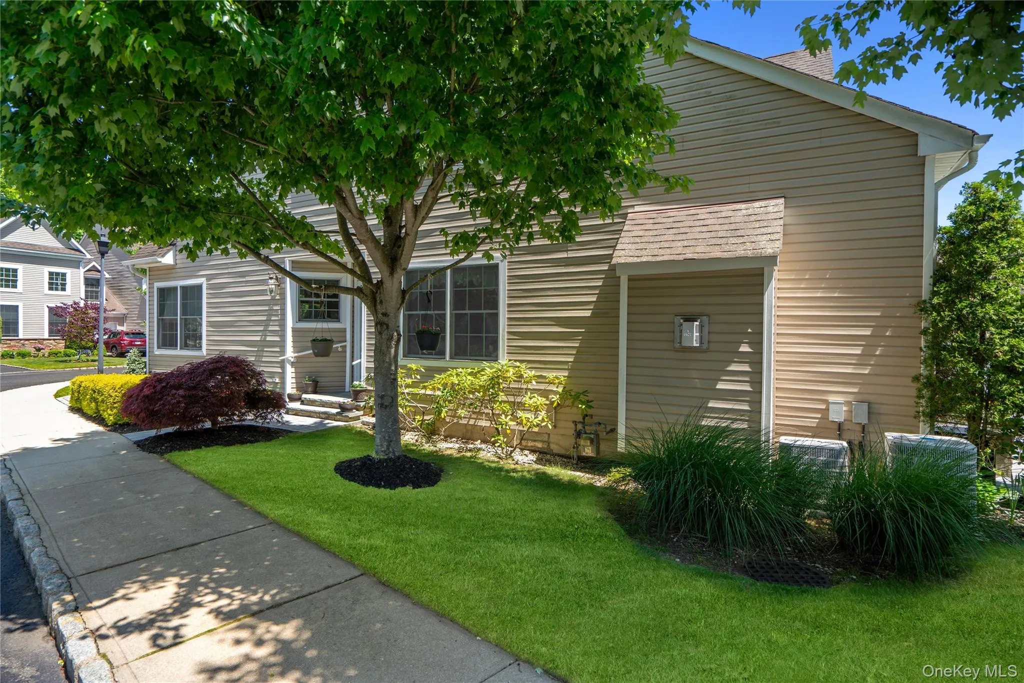 51 Eagle Circle, Islip, NY, 3 Bedrooms Bedrooms, 7 Rooms Rooms,2 BathroomsBathrooms,Residential,For Rent,Eagle,0,998345 51 Eagle Circle, Islip, NY, 3 Bedrooms Bedrooms, 7 Rooms Rooms,2 BathroomsBathrooms,Residential,For Rent,Eagle,0,998345