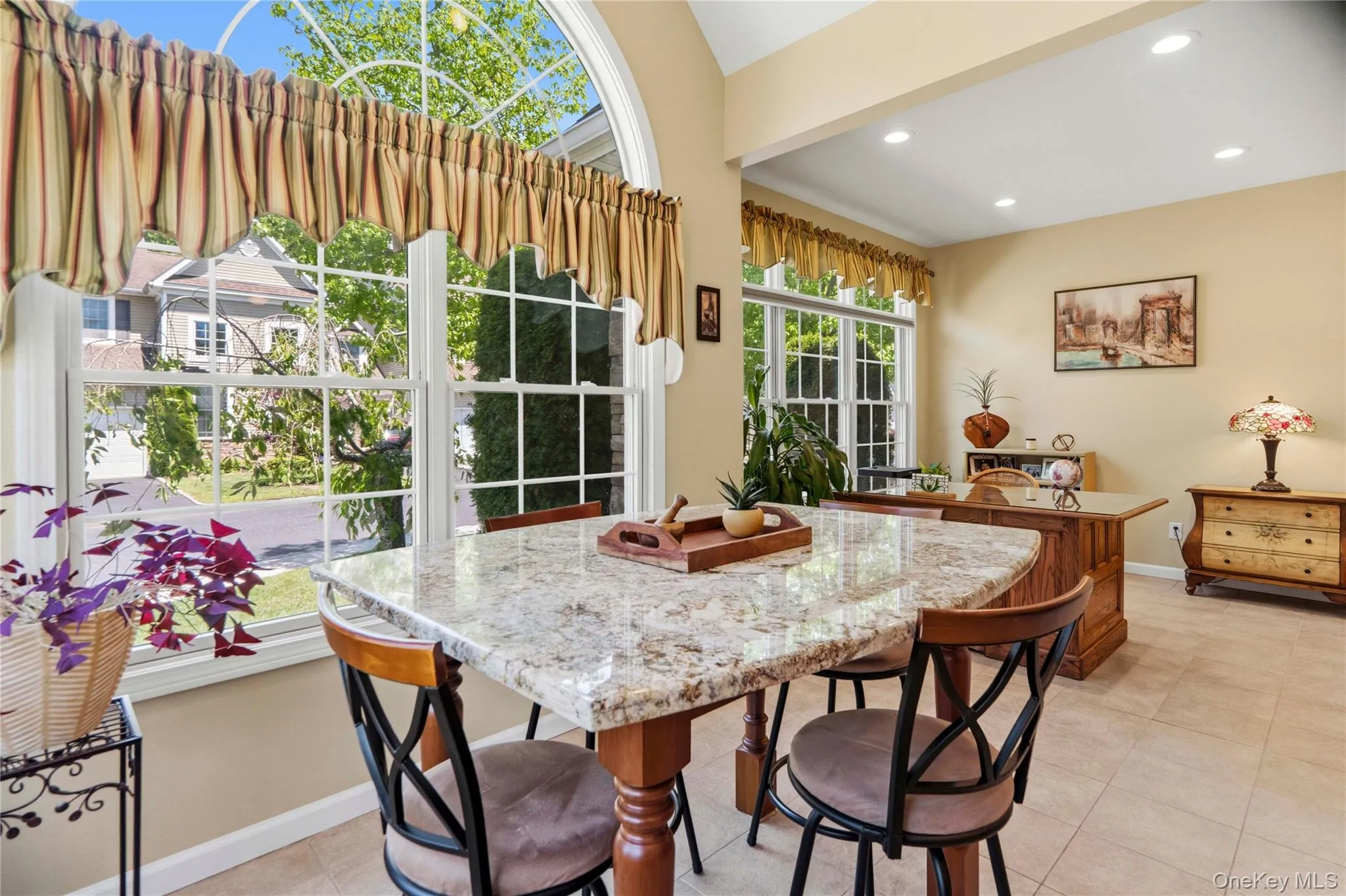 51 Eagle Circle, Islip, NY, 3 Bedrooms Bedrooms, 7 Rooms Rooms,2 BathroomsBathrooms,Residential,For Rent,Eagle,0,998345 51 Eagle Circle, Islip, NY, 3 Bedrooms Bedrooms, 7 Rooms Rooms,2 BathroomsBathrooms,Residential,For Rent,Eagle,0,998345