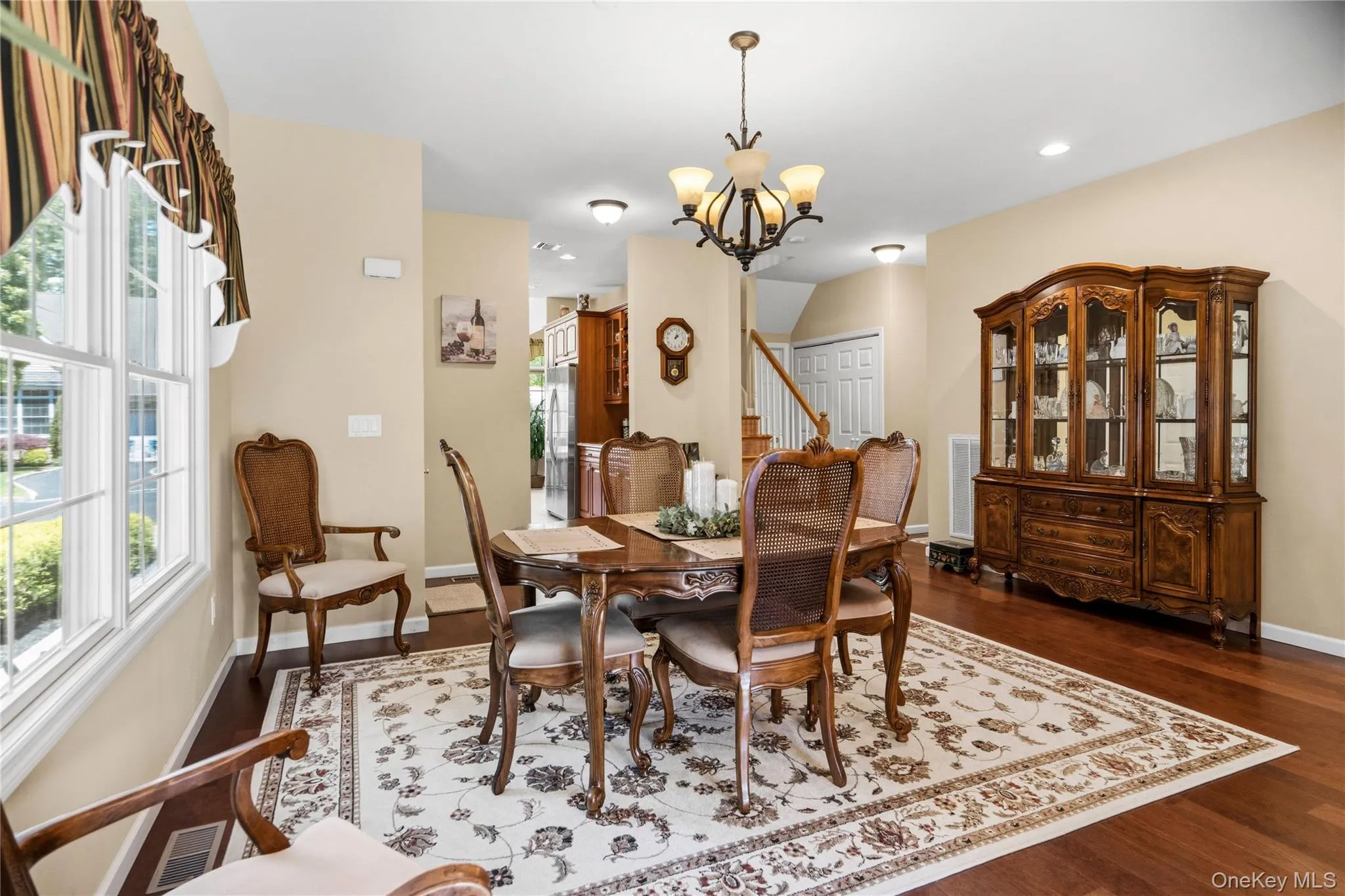 51 Eagle Circle, Islip, NY, 3 Bedrooms Bedrooms, 7 Rooms Rooms,2 BathroomsBathrooms,Residential,For Rent,Eagle,0,998345 51 Eagle Circle, Islip, NY, 3 Bedrooms Bedrooms, 7 Rooms Rooms,2 BathroomsBathrooms,Residential,For Rent,Eagle,0,998345