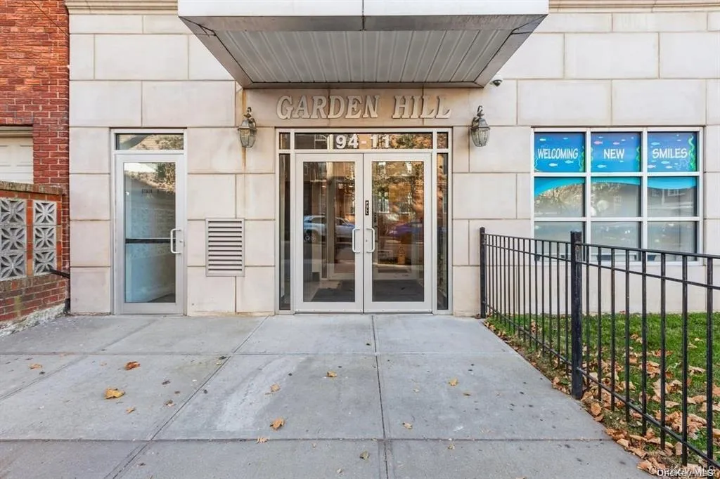 9411 65th Road, New York, NY, 1 Bedroom Bedrooms, 2 Rooms Rooms,1 BathroomBathrooms,Residential,For Rent,65th,0,998346 9411 65th Road, New York, NY, 1 Bedroom Bedrooms, 2 Rooms Rooms,1 BathroomBathrooms,Residential,For Rent,65th,0,998346