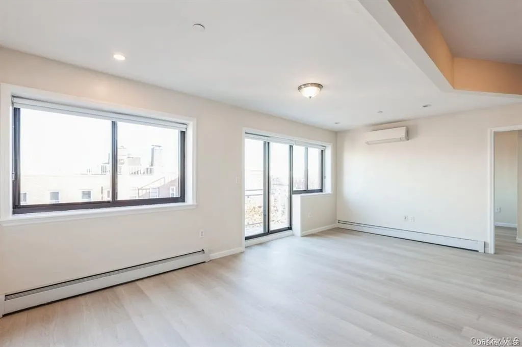 9411 65th Road, New York, NY, 1 Bedroom Bedrooms, 2 Rooms Rooms,1 BathroomBathrooms,Residential,For Rent,65th,0,998346 9411 65th Road, New York, NY, 1 Bedroom Bedrooms, 2 Rooms Rooms,1 BathroomBathrooms,Residential,For Rent,65th,0,998346