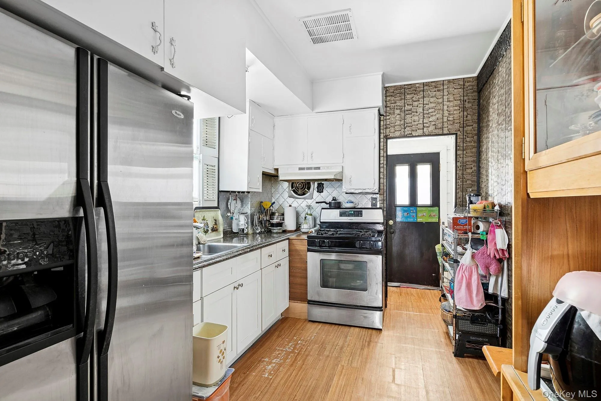 4363 160th Street, New York, NY, 4 Bedrooms Bedrooms, 10 Rooms Rooms,2 BathroomsBathrooms,Residential,For Rent,160th,0,998349 4363 160th Street, New York, NY, 4 Bedrooms Bedrooms, 10 Rooms Rooms,2 BathroomsBathrooms,Residential,For Rent,160th,0,998349