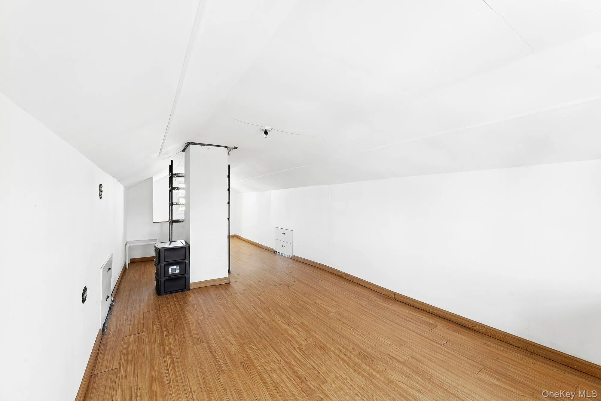 4363 160th Street, New York, NY, 4 Bedrooms Bedrooms, 10 Rooms Rooms,2 BathroomsBathrooms,Residential,For Rent,160th,0,998349 4363 160th Street, New York, NY, 4 Bedrooms Bedrooms, 10 Rooms Rooms,2 BathroomsBathrooms,Residential,For Rent,160th,0,998349