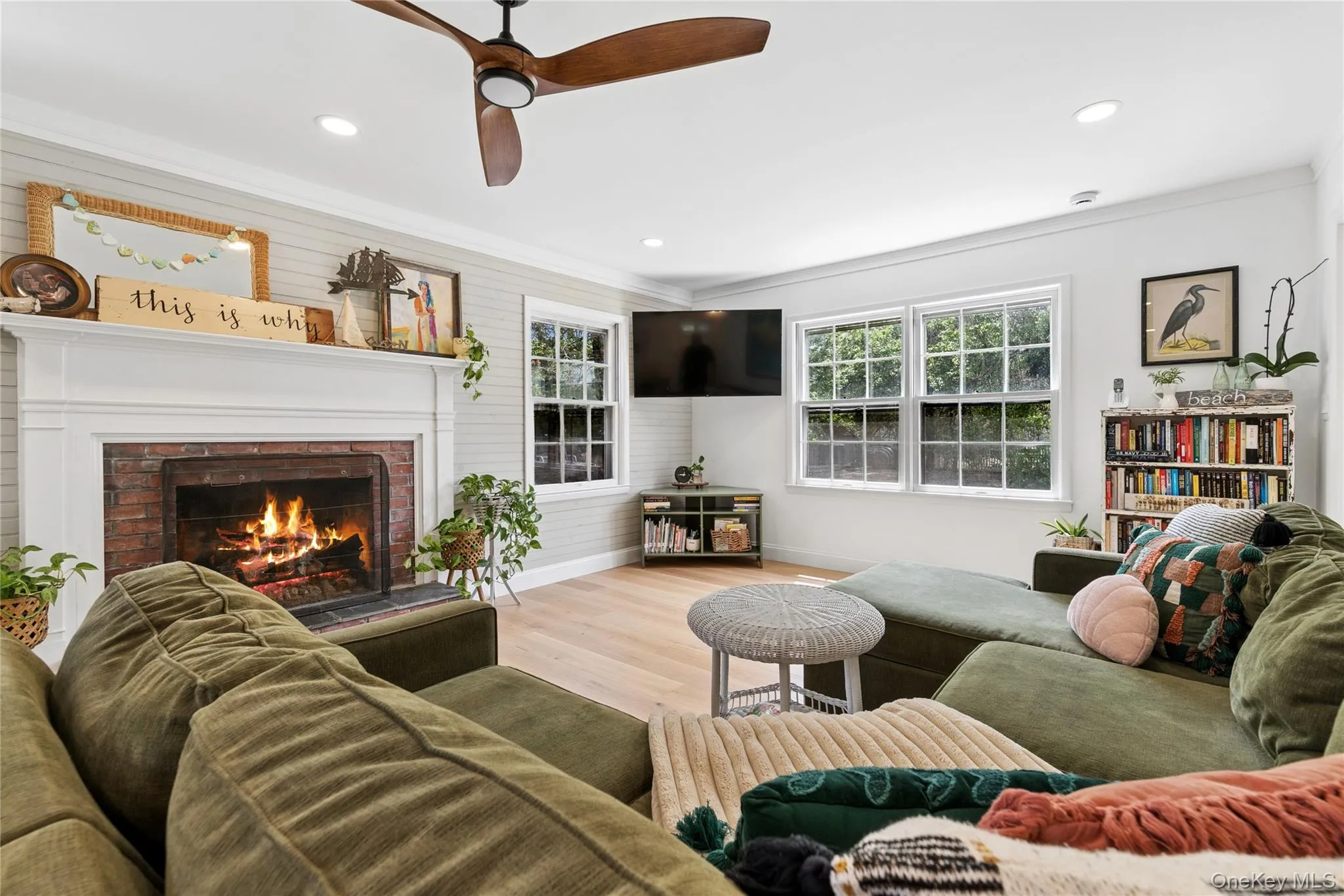 2 Ludlow Lane, Southampton, NY, 3 Bedrooms Bedrooms, 6 Rooms Rooms,2 BathroomsBathrooms,Residential,For Rent,Ludlow,0,998353 2 Ludlow Lane, Southampton, NY, 3 Bedrooms Bedrooms, 6 Rooms Rooms,2 BathroomsBathrooms,Residential,For Rent,Ludlow,0,998353