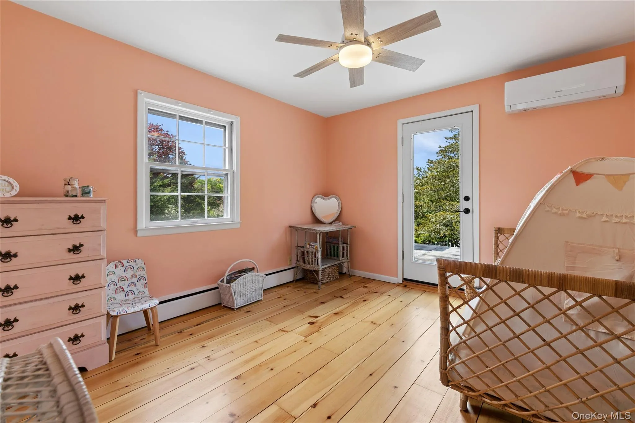 2 Ludlow Lane, Southampton, NY, 3 Bedrooms Bedrooms, 6 Rooms Rooms,2 BathroomsBathrooms,Residential,For Rent,Ludlow,0,998353 2 Ludlow Lane, Southampton, NY, 3 Bedrooms Bedrooms, 6 Rooms Rooms,2 BathroomsBathrooms,Residential,For Rent,Ludlow,0,998353