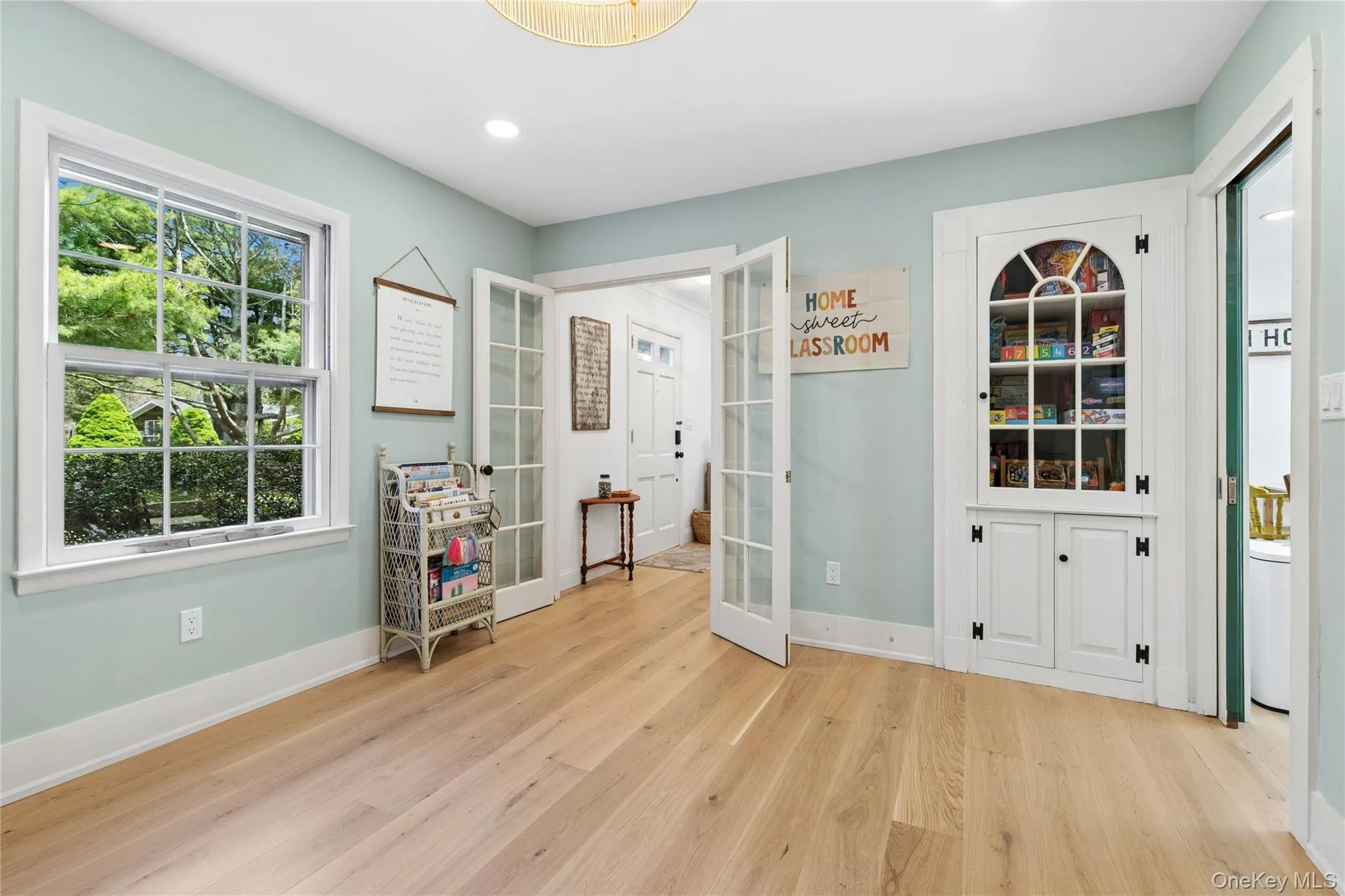 2 Ludlow Lane, Southampton, NY, 3 Bedrooms Bedrooms, 6 Rooms Rooms,2 BathroomsBathrooms,Residential,For Rent,Ludlow,0,998353 2 Ludlow Lane, Southampton, NY, 3 Bedrooms Bedrooms, 6 Rooms Rooms,2 BathroomsBathrooms,Residential,For Rent,Ludlow,0,998353