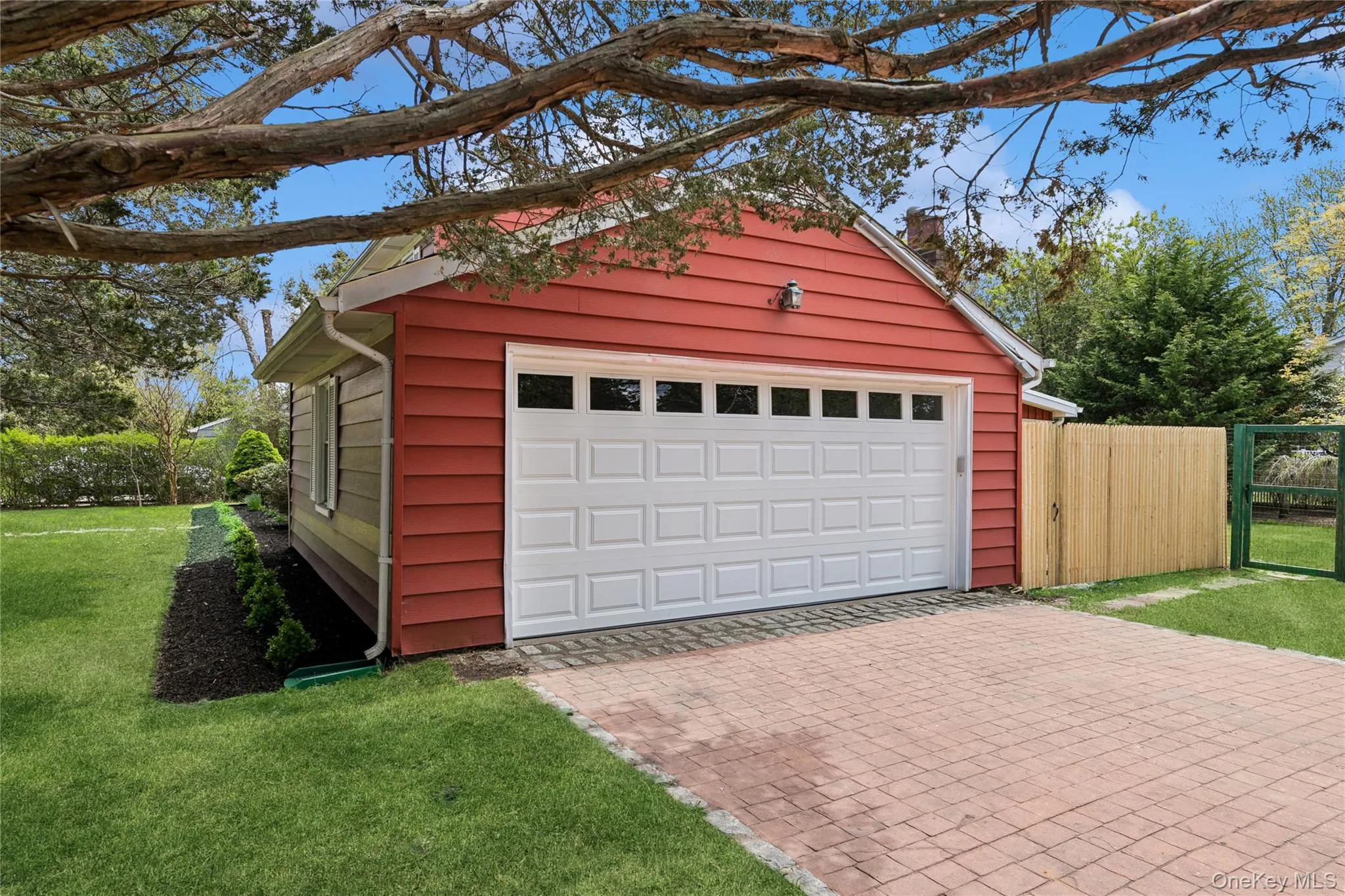 2 Ludlow Lane, Southampton, NY, 3 Bedrooms Bedrooms, 6 Rooms Rooms,2 BathroomsBathrooms,Residential,For Rent,Ludlow,0,998353 2 Ludlow Lane, Southampton, NY, 3 Bedrooms Bedrooms, 6 Rooms Rooms,2 BathroomsBathrooms,Residential,For Rent,Ludlow,0,998353