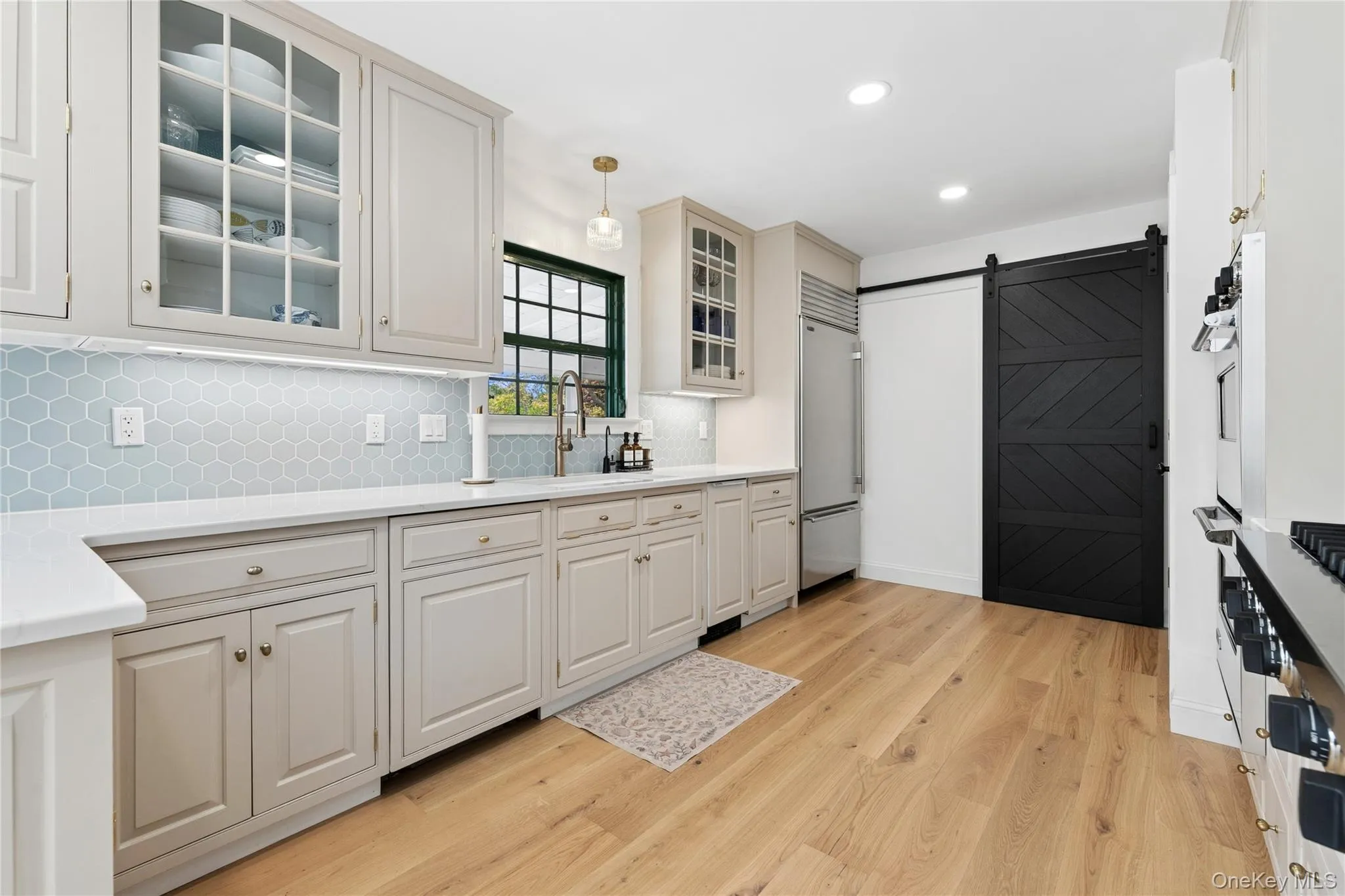 2 Ludlow Lane, Southampton, NY, 3 Bedrooms Bedrooms, 6 Rooms Rooms,2 BathroomsBathrooms,Residential,For Rent,Ludlow,0,998353 2 Ludlow Lane, Southampton, NY, 3 Bedrooms Bedrooms, 6 Rooms Rooms,2 BathroomsBathrooms,Residential,For Rent,Ludlow,0,998353