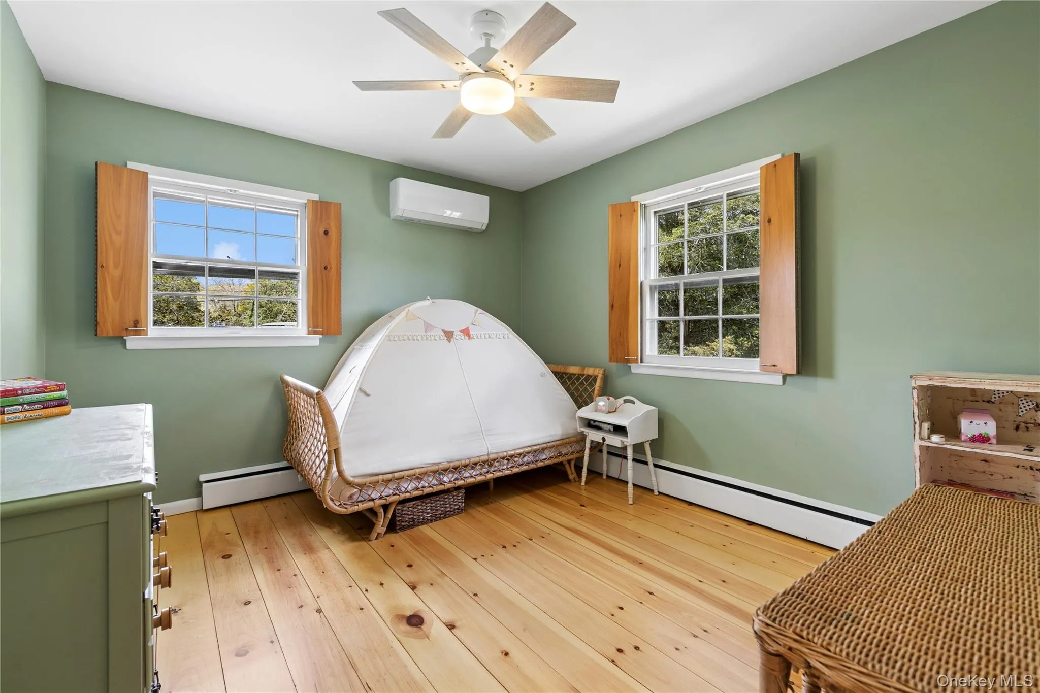 2 Ludlow Lane, Southampton, NY, 3 Bedrooms Bedrooms, 6 Rooms Rooms,2 BathroomsBathrooms,Residential,For Rent,Ludlow,0,998353 2 Ludlow Lane, Southampton, NY, 3 Bedrooms Bedrooms, 6 Rooms Rooms,2 BathroomsBathrooms,Residential,For Rent,Ludlow,0,998353