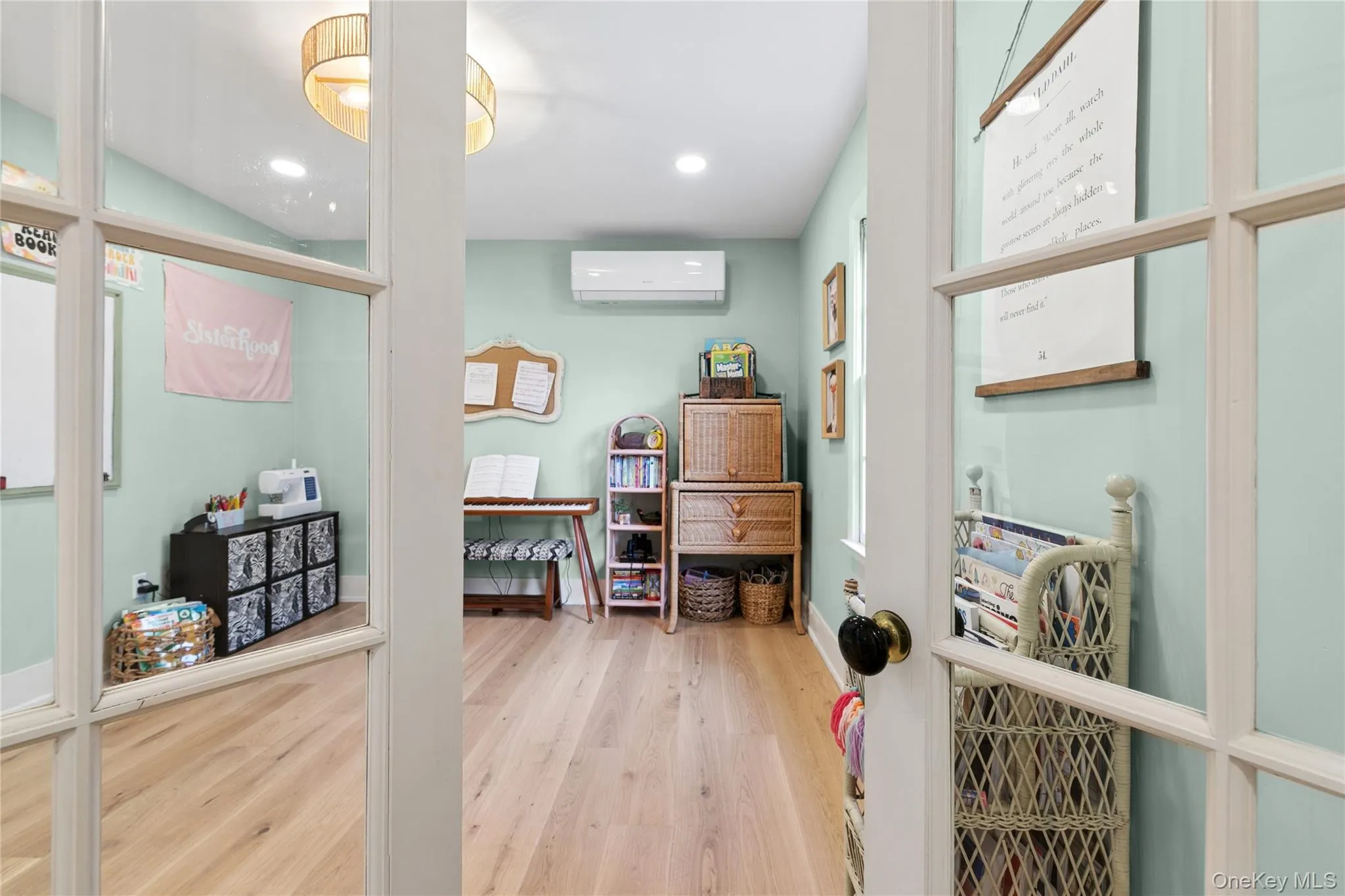 2 Ludlow Lane, Southampton, NY, 3 Bedrooms Bedrooms, 6 Rooms Rooms,2 BathroomsBathrooms,Residential,For Rent,Ludlow,0,998353 2 Ludlow Lane, Southampton, NY, 3 Bedrooms Bedrooms, 6 Rooms Rooms,2 BathroomsBathrooms,Residential,For Rent,Ludlow,0,998353