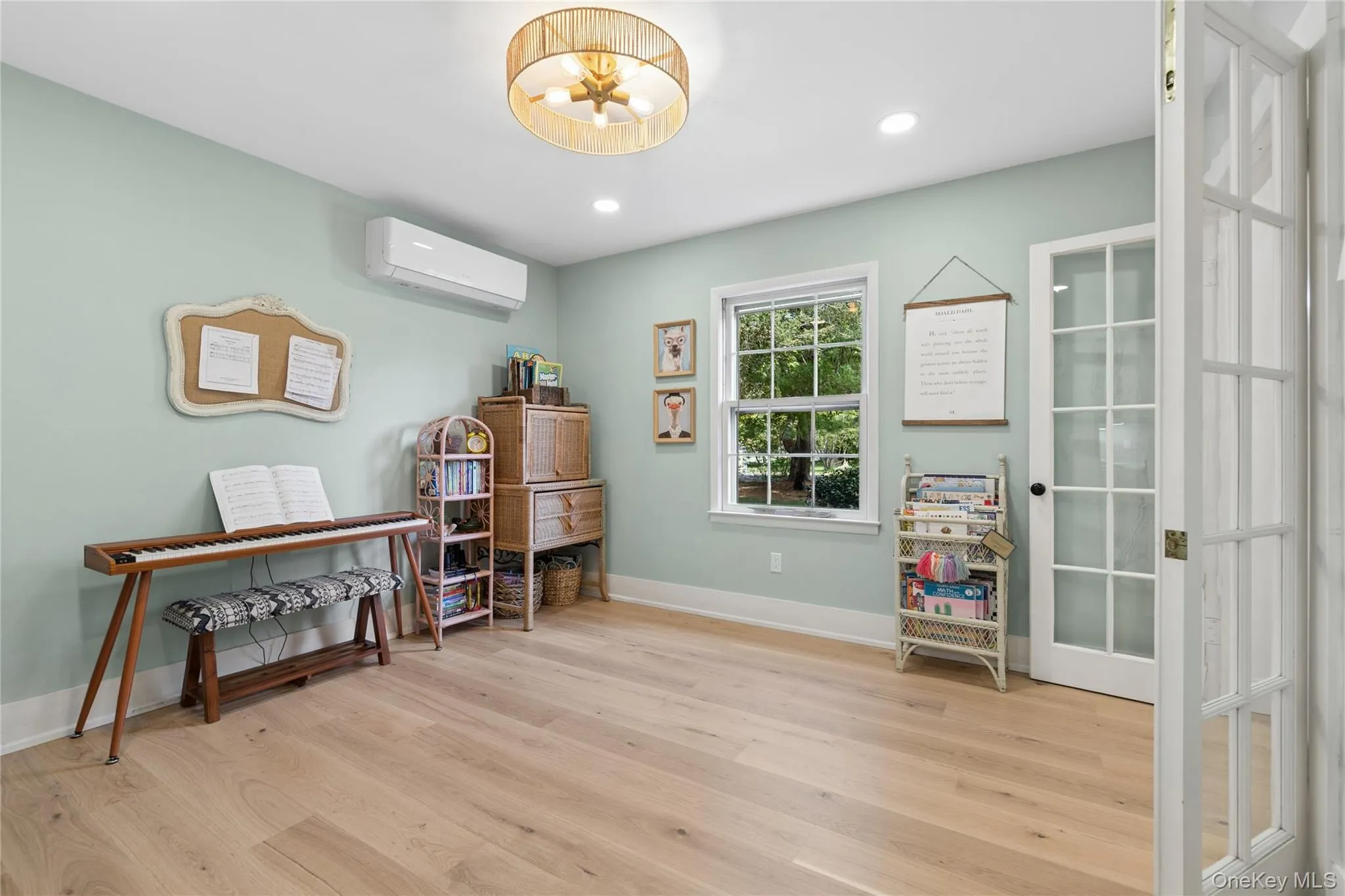 2 Ludlow Lane, Southampton, NY, 3 Bedrooms Bedrooms, 6 Rooms Rooms,2 BathroomsBathrooms,Residential,For Rent,Ludlow,0,998353 2 Ludlow Lane, Southampton, NY, 3 Bedrooms Bedrooms, 6 Rooms Rooms,2 BathroomsBathrooms,Residential,For Rent,Ludlow,0,998353