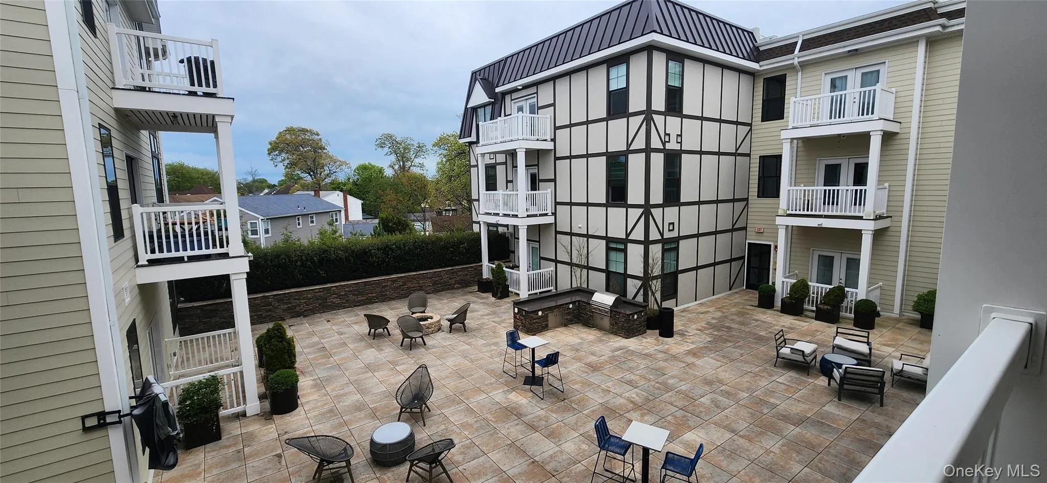 5 Freer Street, Hempstead, NY, 2 Rooms Rooms,1 BathroomBathrooms,Residential Lease,For Rent,Freer Street,0,998354 5 Freer Street, Hempstead, NY, 2 Rooms Rooms,1 BathroomBathrooms,Residential Lease,For Rent,Freer Street,0,998354