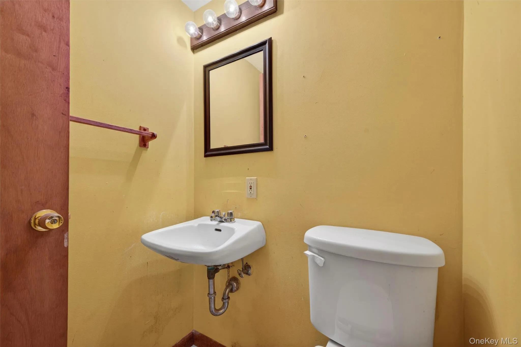 11 Bradley Lane, Montgomery, NY, 2 Bedrooms Bedrooms, 7 Rooms Rooms,1 BathroomBathrooms,Residential,For Rent,Bradley,0,998357 11 Bradley Lane, Montgomery, NY, 2 Bedrooms Bedrooms, 7 Rooms Rooms,1 BathroomBathrooms,Residential,For Rent,Bradley,0,998357