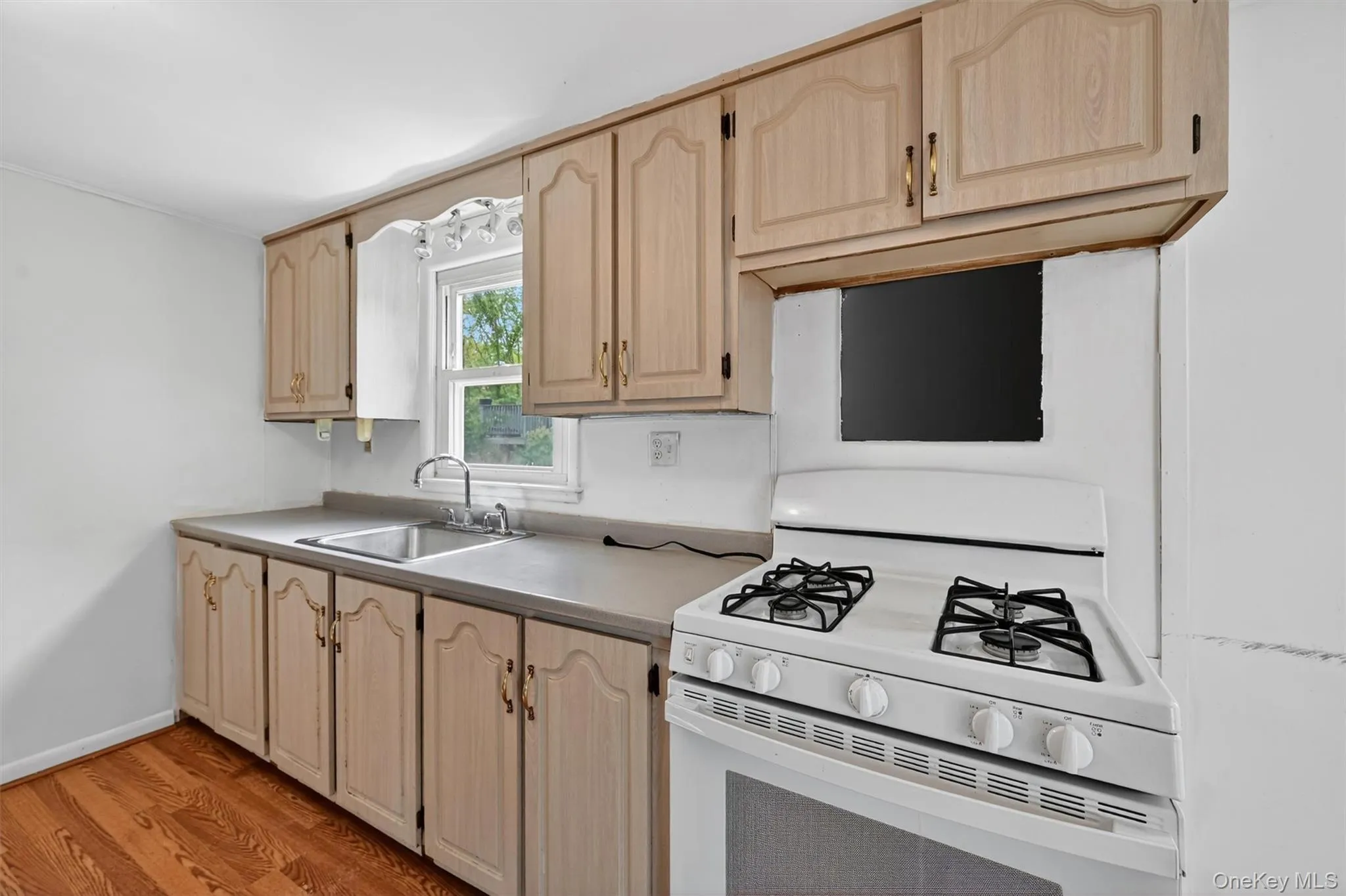 11 Bradley Lane, Montgomery, NY, 2 Bedrooms Bedrooms, 7 Rooms Rooms,1 BathroomBathrooms,Residential,For Rent,Bradley,0,998357 11 Bradley Lane, Montgomery, NY, 2 Bedrooms Bedrooms, 7 Rooms Rooms,1 BathroomBathrooms,Residential,For Rent,Bradley,0,998357
