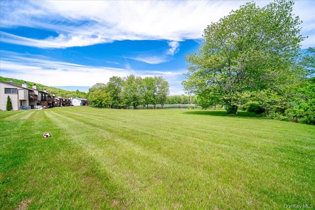 152 Eagleton Drive, Monroe, NY, 2 Bedrooms Bedrooms, 5 Rooms Rooms,2 BathroomsBathrooms,Residential,For Rent,Eagleton,0,998360 152 Eagleton Drive, Monroe, NY, 2 Bedrooms Bedrooms, 5 Rooms Rooms,2 BathroomsBathrooms,Residential,For Rent,Eagleton,0,998360