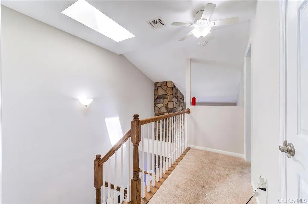 152 Eagleton Drive, Monroe, NY, 2 Bedrooms Bedrooms, 5 Rooms Rooms,2 BathroomsBathrooms,Residential,For Rent,Eagleton,0,998360 152 Eagleton Drive, Monroe, NY, 2 Bedrooms Bedrooms, 5 Rooms Rooms,2 BathroomsBathrooms,Residential,For Rent,Eagleton,0,998360