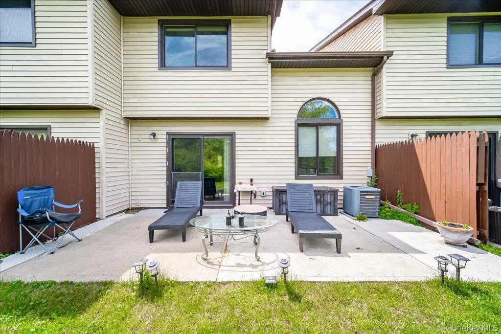 152 Eagleton Drive, Monroe, NY, 2 Bedrooms Bedrooms, 5 Rooms Rooms,2 BathroomsBathrooms,Residential,For Rent,Eagleton,0,998360 152 Eagleton Drive, Monroe, NY, 2 Bedrooms Bedrooms, 5 Rooms Rooms,2 BathroomsBathrooms,Residential,For Rent,Eagleton,0,998360
