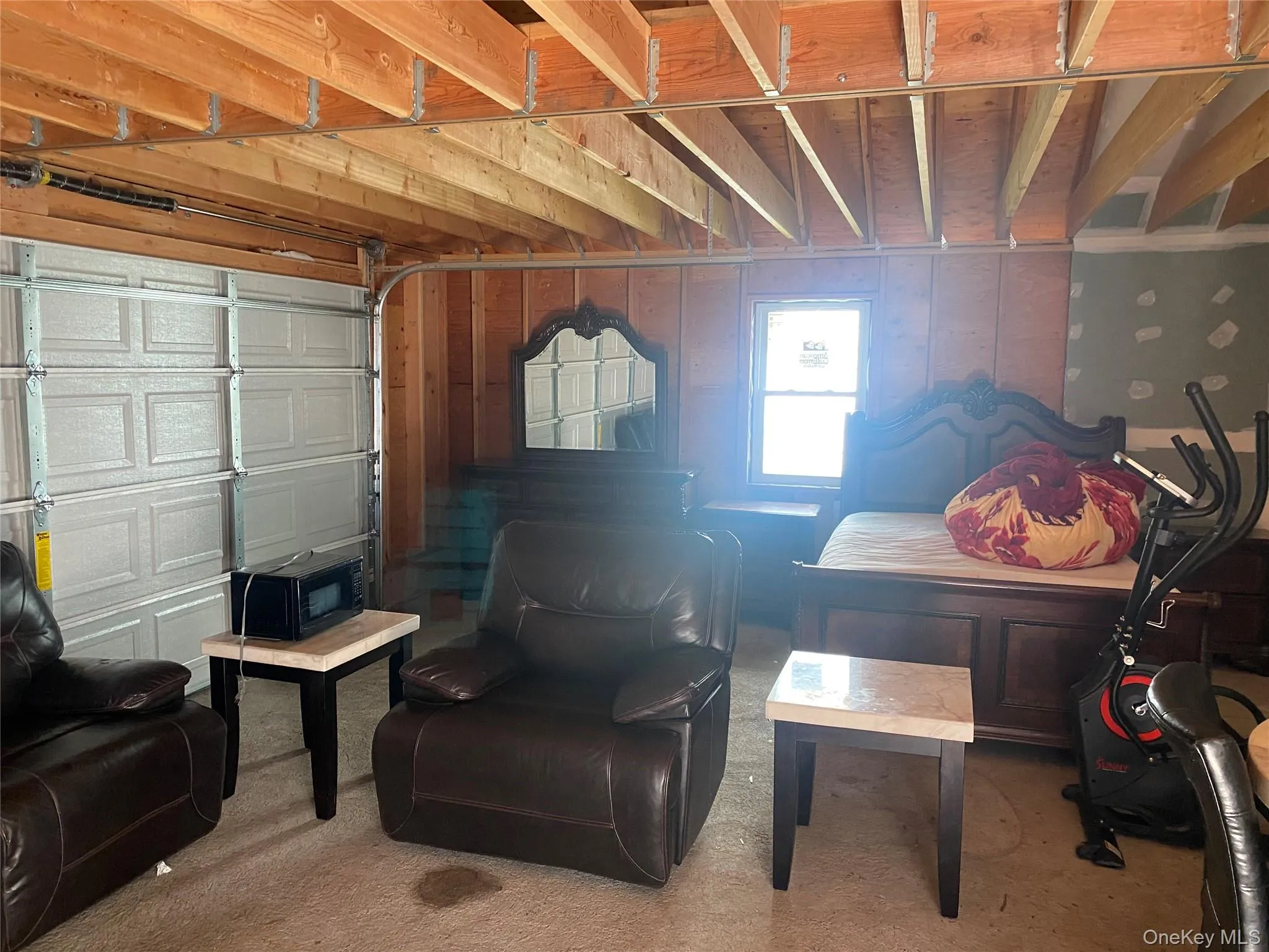 Inside Space, window with natural light. Inside Space, window with natural light.