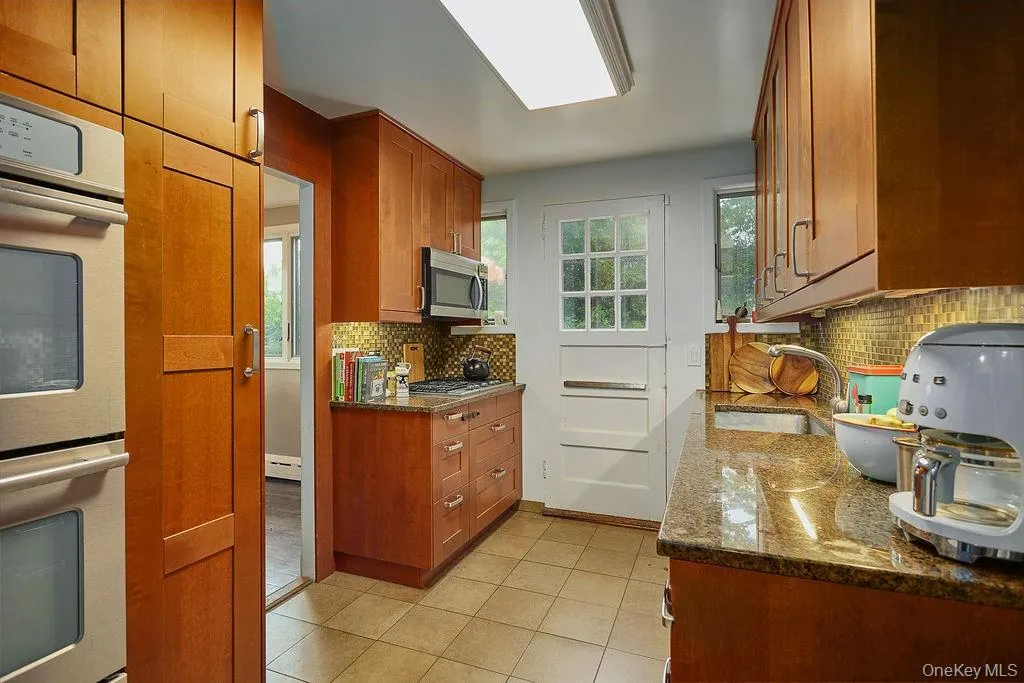 45 Linwood Road, New Rochelle, NY, 4 Bedrooms Bedrooms, 9 Rooms Rooms,3 BathroomsBathrooms,Residential Lease,For Rent,Linwood,0,998367 45 Linwood Road, New Rochelle, NY, 4 Bedrooms Bedrooms, 9 Rooms Rooms,3 BathroomsBathrooms,Residential Lease,For Rent,Linwood,0,998367
