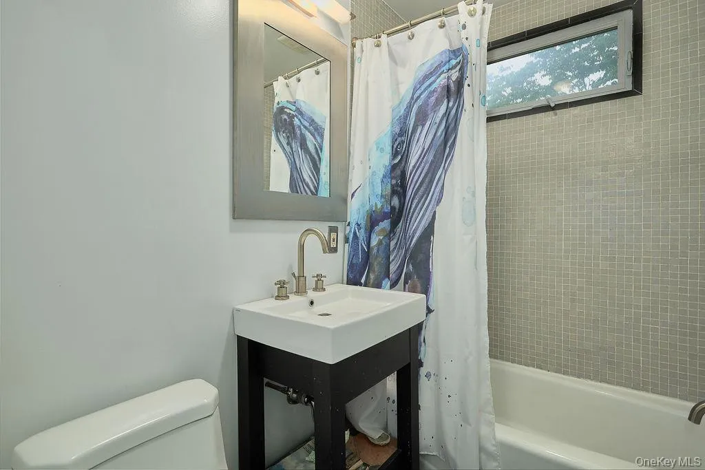 45 Linwood Road, New Rochelle, NY, 4 Bedrooms Bedrooms, 9 Rooms Rooms,3 BathroomsBathrooms,Residential Lease,For Rent,Linwood,0,998367 45 Linwood Road, New Rochelle, NY, 4 Bedrooms Bedrooms, 9 Rooms Rooms,3 BathroomsBathrooms,Residential Lease,For Rent,Linwood,0,998367