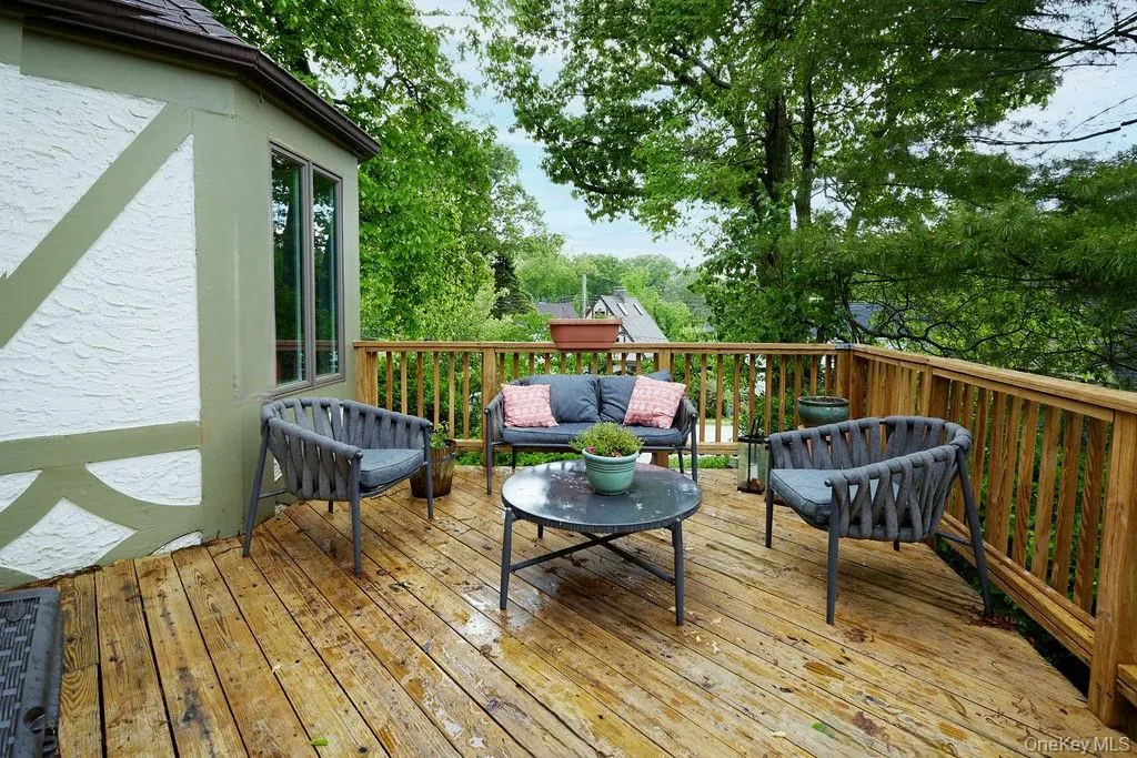 45 Linwood Road, New Rochelle, NY, 4 Bedrooms Bedrooms, 9 Rooms Rooms,3 BathroomsBathrooms,Residential Lease,For Rent,Linwood,0,998367 45 Linwood Road, New Rochelle, NY, 4 Bedrooms Bedrooms, 9 Rooms Rooms,3 BathroomsBathrooms,Residential Lease,For Rent,Linwood,0,998367