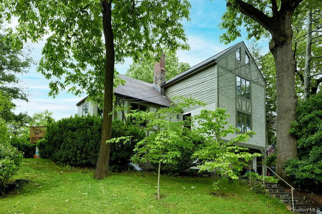 45 Linwood Road, New Rochelle, NY, 4 Bedrooms Bedrooms, 9 Rooms Rooms,3 BathroomsBathrooms,Residential Lease,For Rent,Linwood,0,998367 45 Linwood Road, New Rochelle, NY, 4 Bedrooms Bedrooms, 9 Rooms Rooms,3 BathroomsBathrooms,Residential Lease,For Rent,Linwood,0,998367