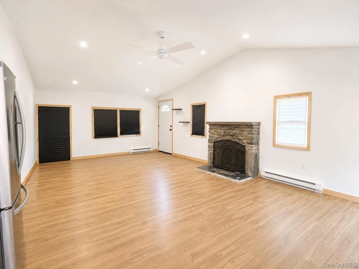 11 Utopian Trail, Monroe, NY, 1 Bedroom Bedrooms, 3 Rooms Rooms,1 BathroomBathrooms,Residential Lease,For Rent,Utopian,0,998370 11 Utopian Trail, Monroe, NY, 1 Bedroom Bedrooms, 3 Rooms Rooms,1 BathroomBathrooms,Residential Lease,For Rent,Utopian,0,998370