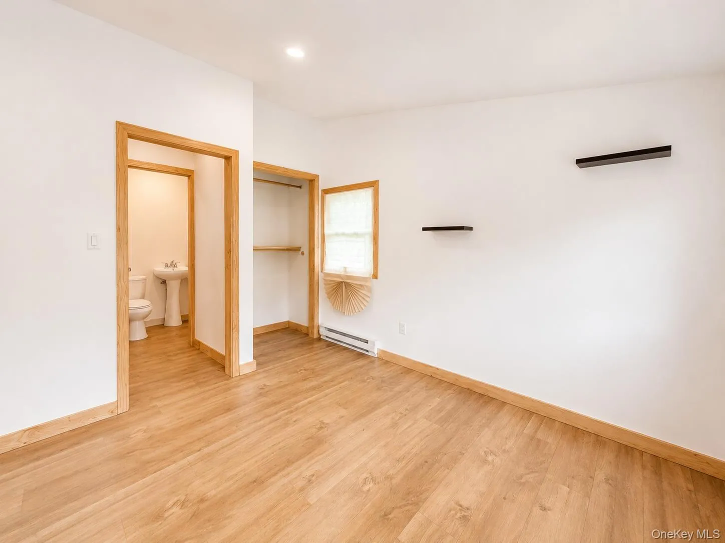 11 Utopian Trail, Monroe, NY, 1 Bedroom Bedrooms, 3 Rooms Rooms,1 BathroomBathrooms,Residential Lease,For Rent,Utopian,0,998370 11 Utopian Trail, Monroe, NY, 1 Bedroom Bedrooms, 3 Rooms Rooms,1 BathroomBathrooms,Residential Lease,For Rent,Utopian,0,998370